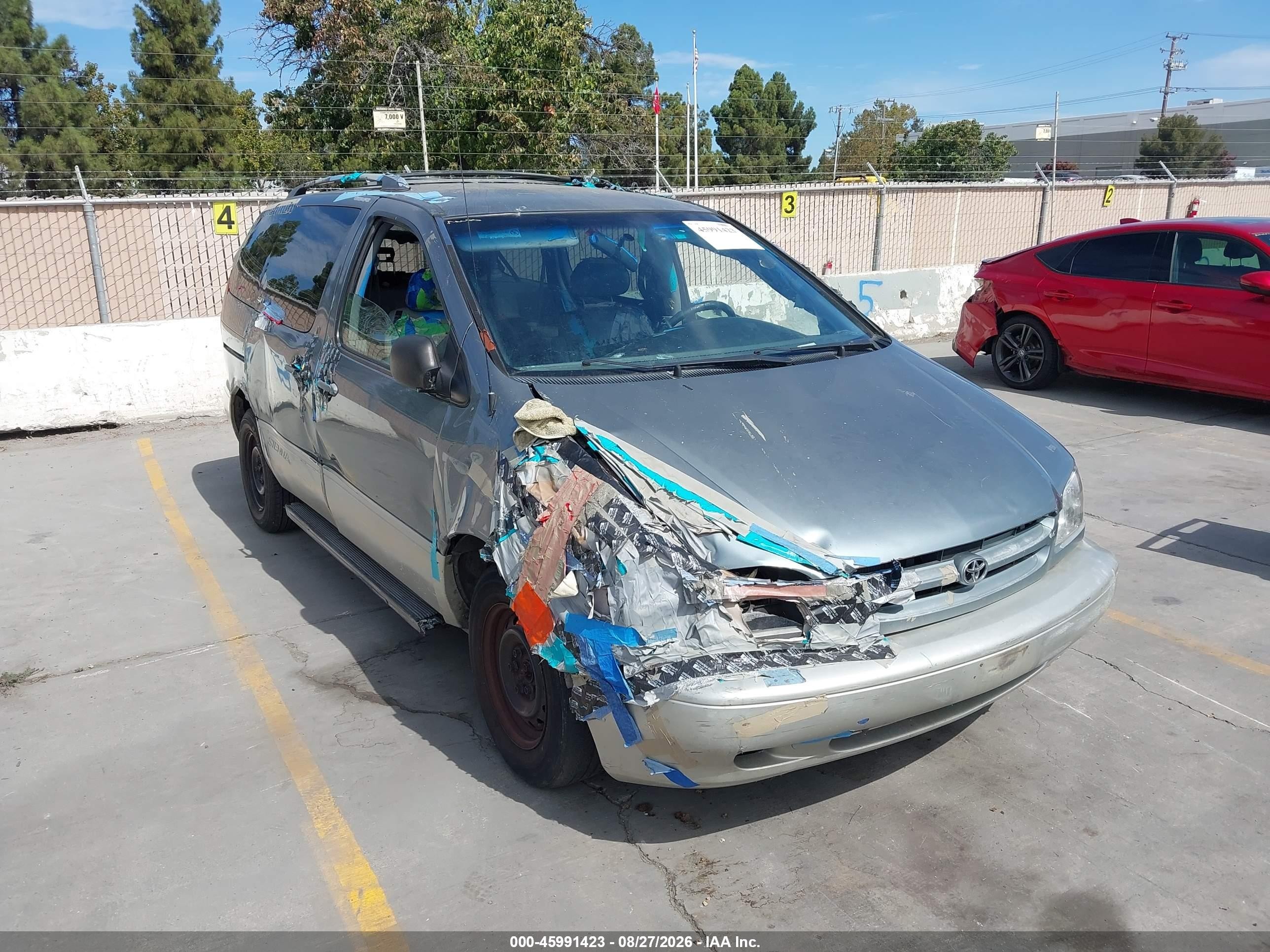2000 Toyota Sienna Xle Gray vin: 4T3ZF13C1YU212172