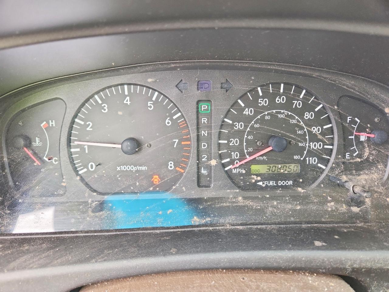 2000 Toyota Sienna Le Turquoise vin: 4T3ZF13C1YU220272