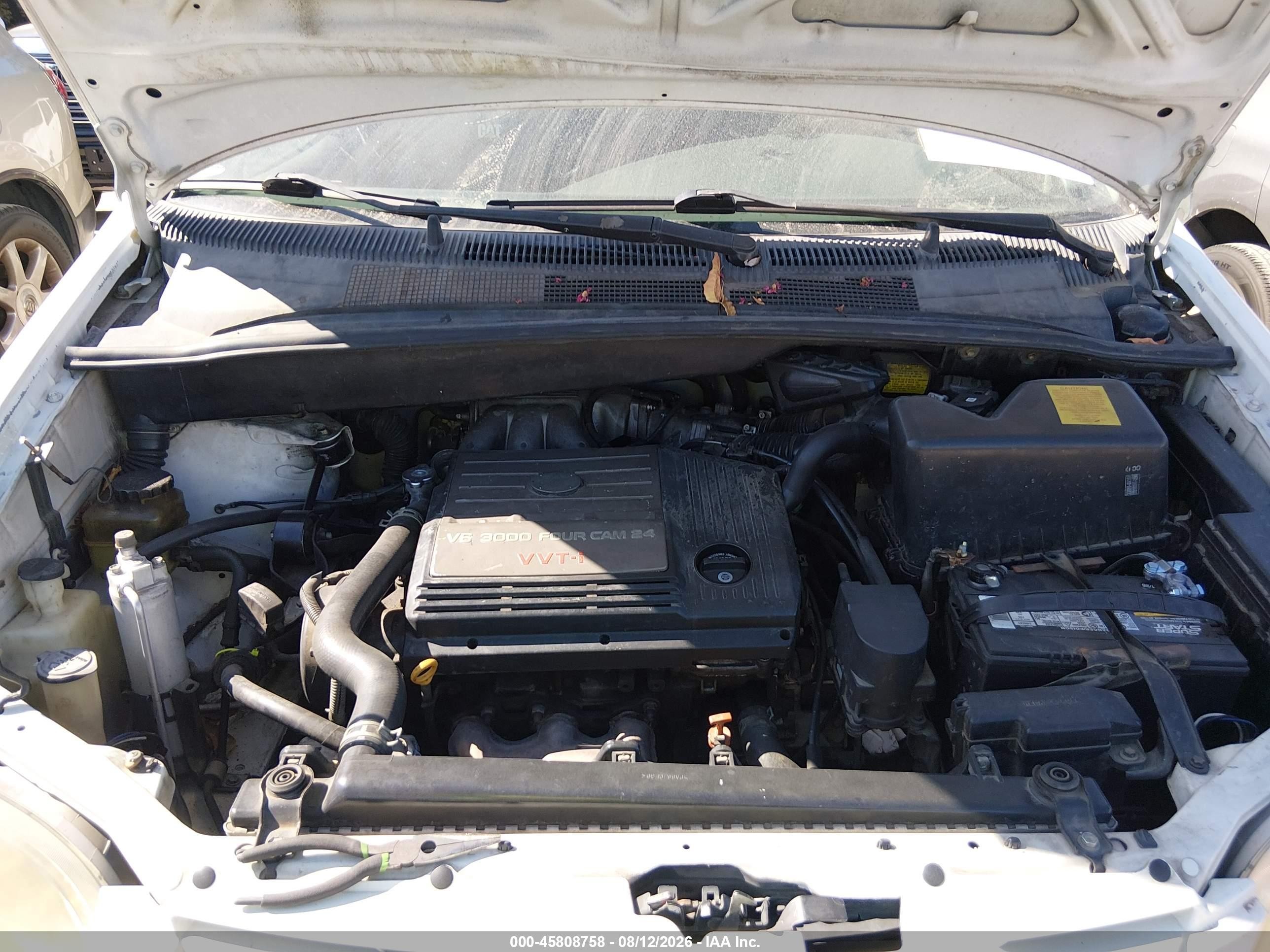 2001 Toyota Sienna Le White vin: 4T3ZF13C21U379761