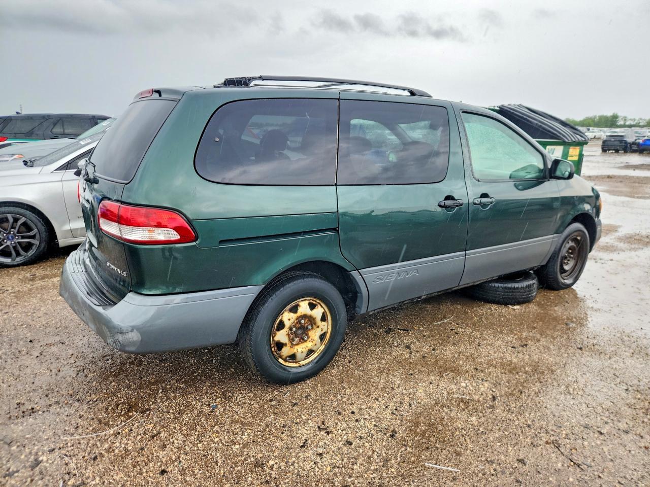 2001 Toyota Sienna Le Зеленый vin: 4T3ZF13C21U412595