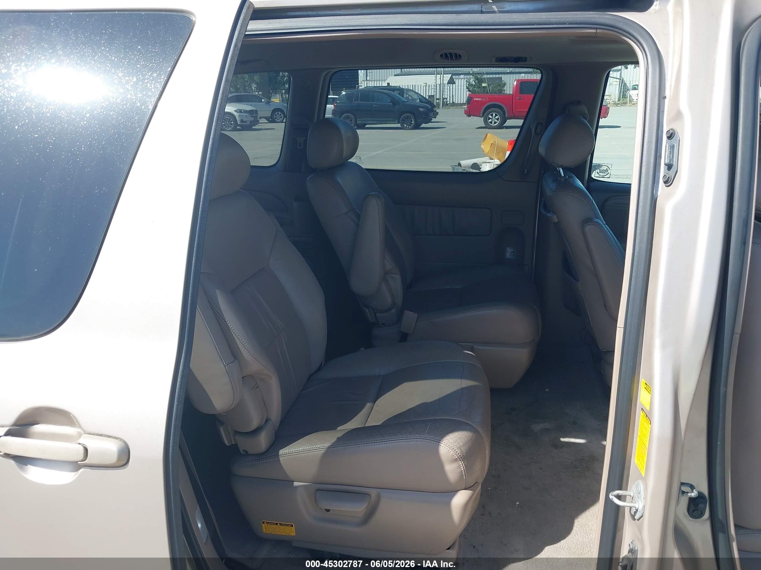 2002 Toyota Sienna Xle Gold vin: 4T3ZF13C22U438700