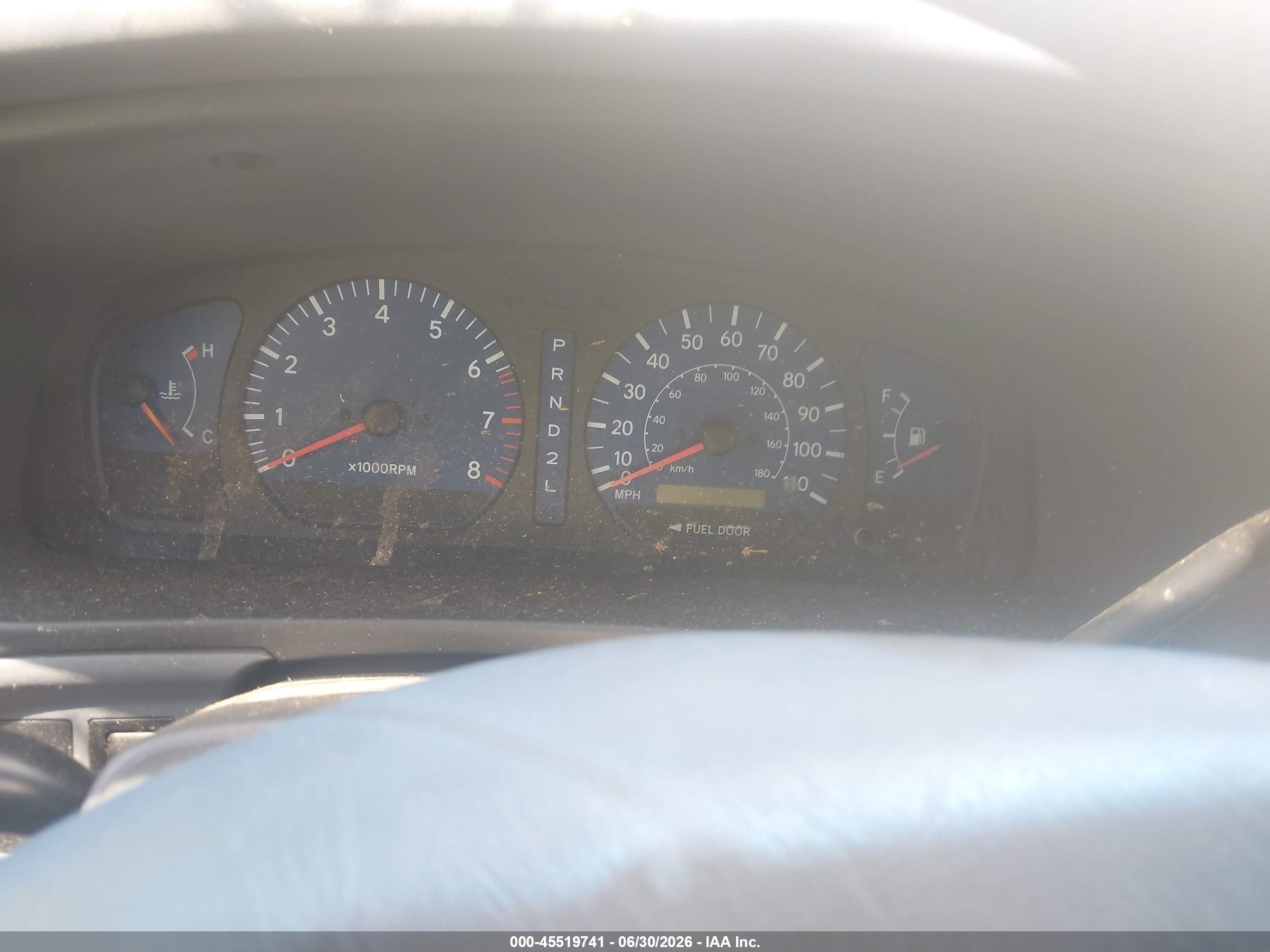 2002 Toyota Sienna Le Gray vin: 4T3ZF13C22U447798