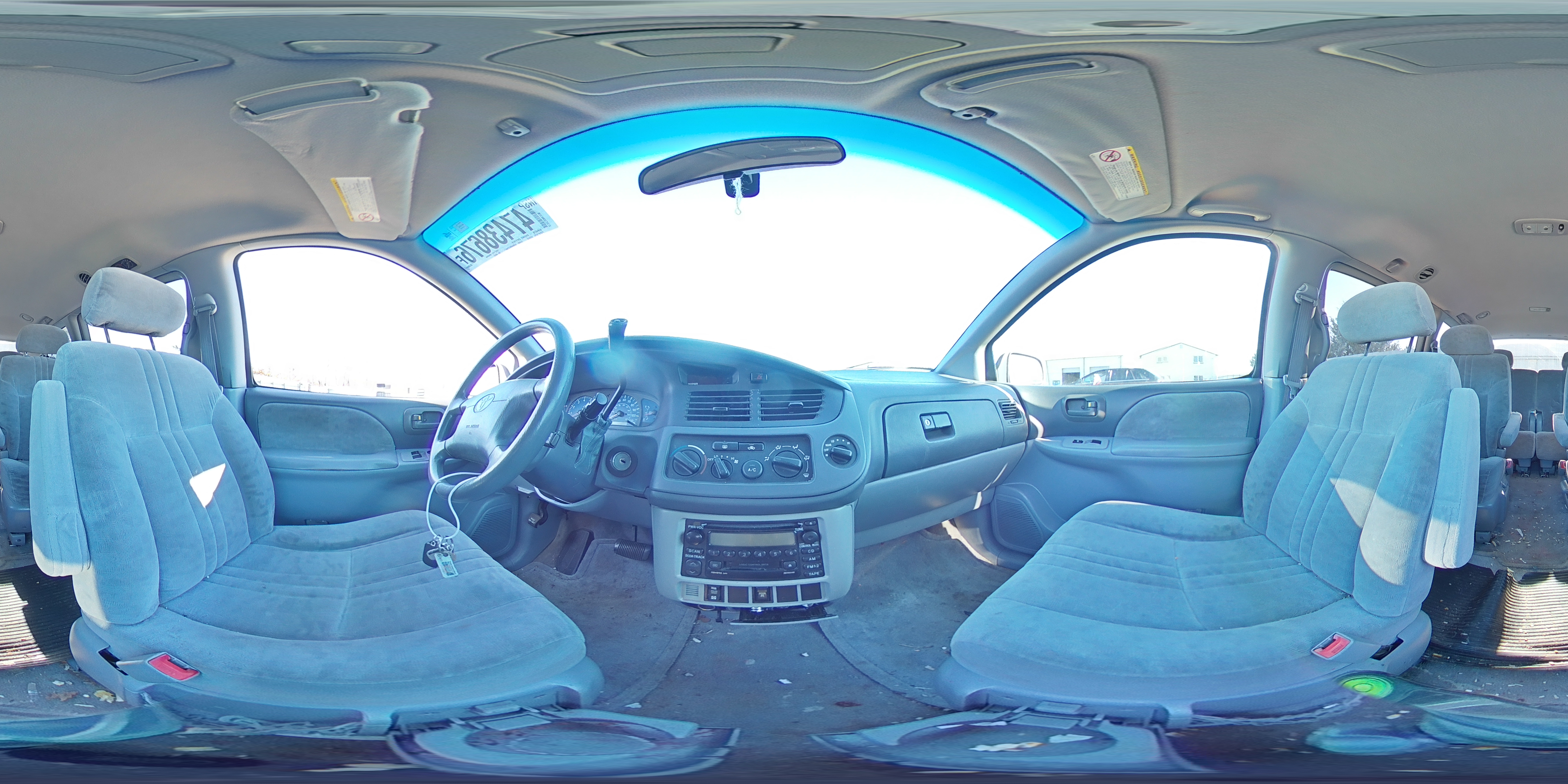 2002 Toyota Sienna Le Beige vin: 4T3ZF13C22U453083