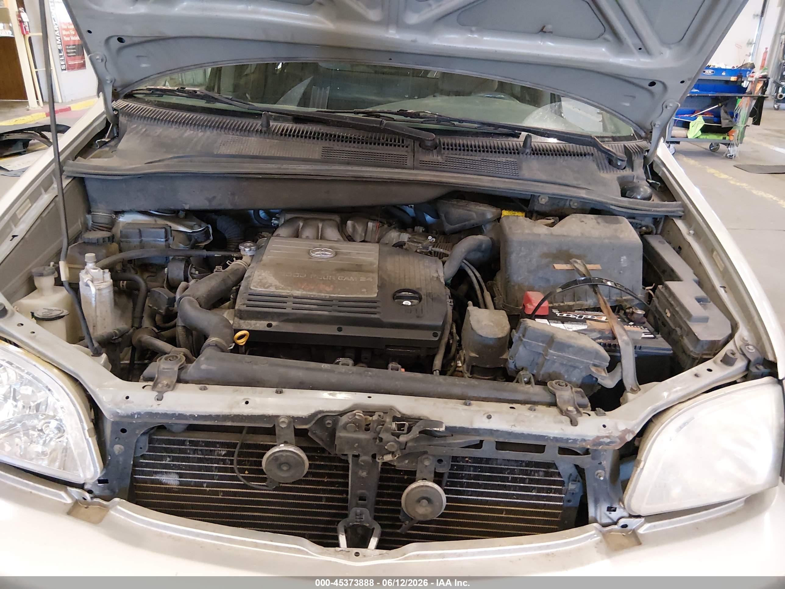 2002 Toyota Sienna Le Gray vin: 4T3ZF13C22U475522