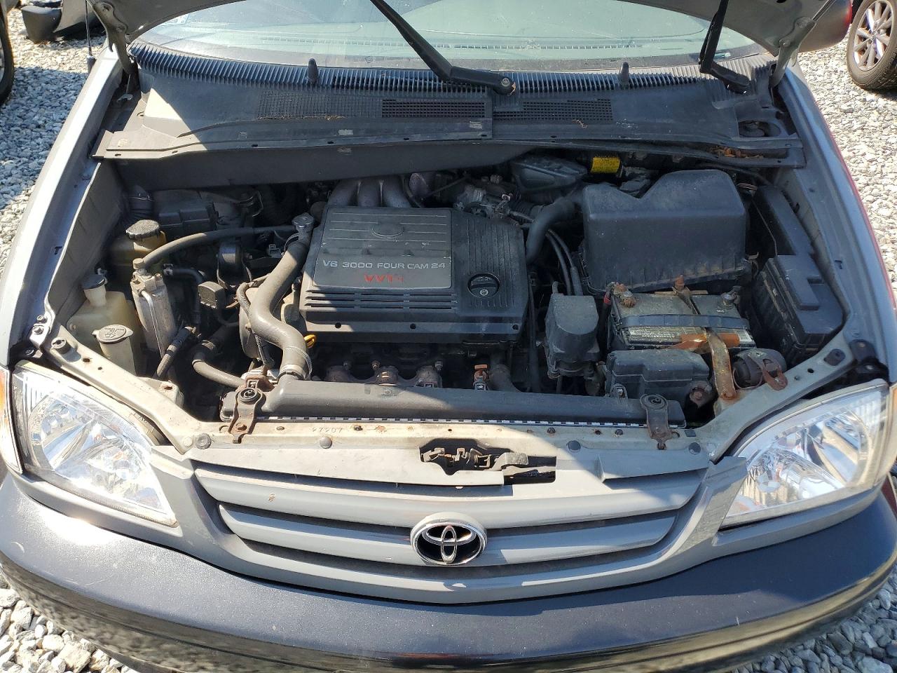 2002 Toyota Sienna Le Gray vin: 4T3ZF13C22U497715