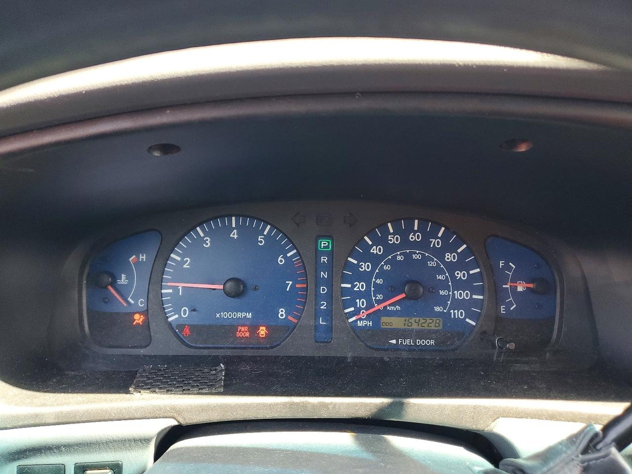 2002 Toyota Sienna Le Gray vin: 4T3ZF13C22U497715