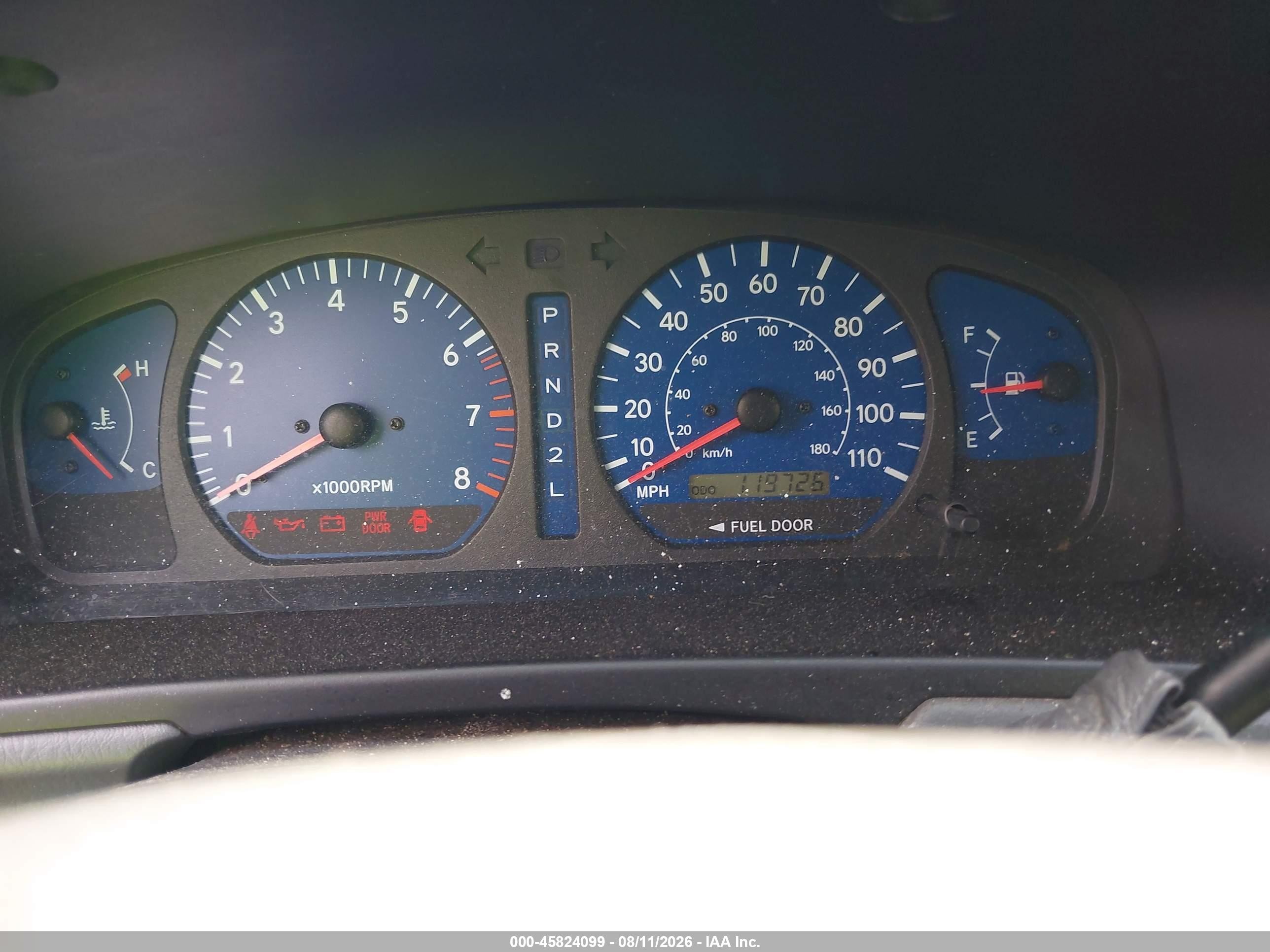 2003 Toyota Sienna Le Silver vin: 4T3ZF13C23U533386