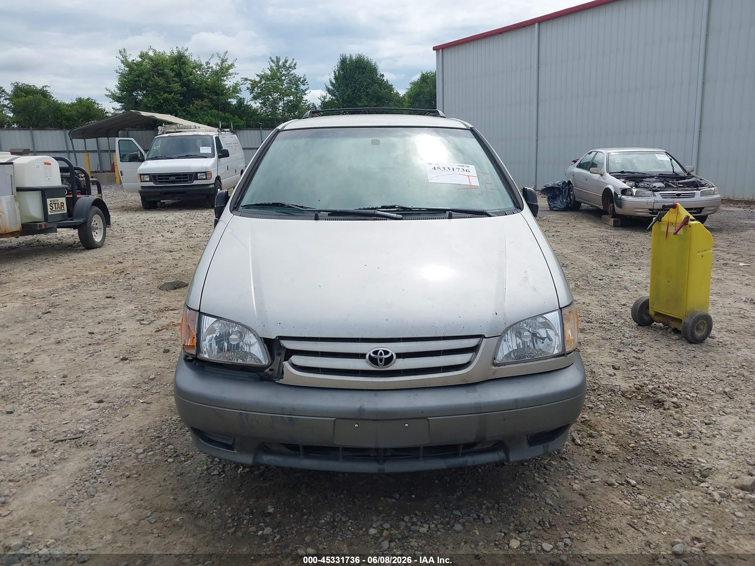 2003 Toyota Sienna Le Gray vin: 4T3ZF13C23U546932