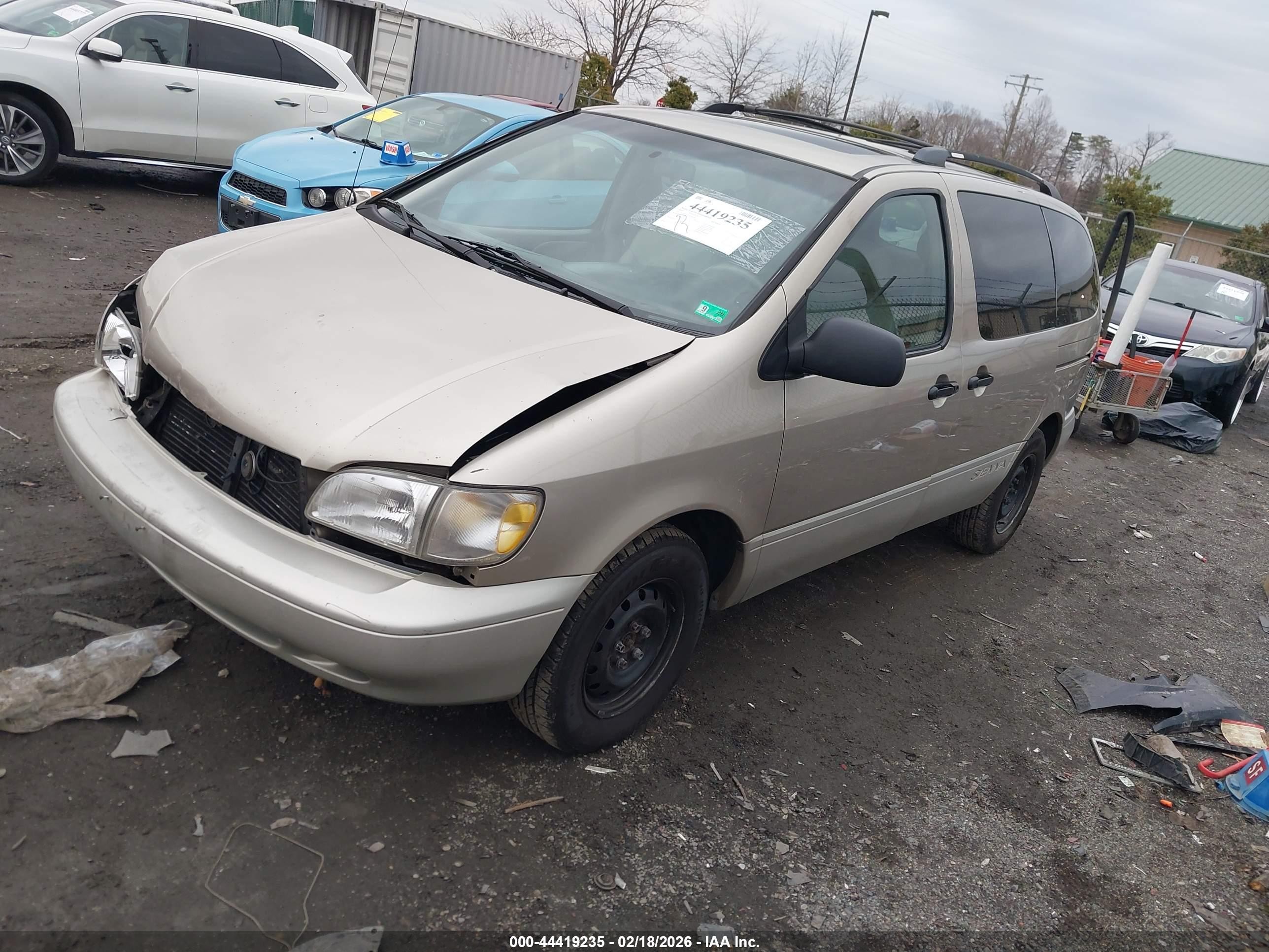 2000 Toyota Sienna Xle Champagne vin: 4T3ZF13C2YU266466