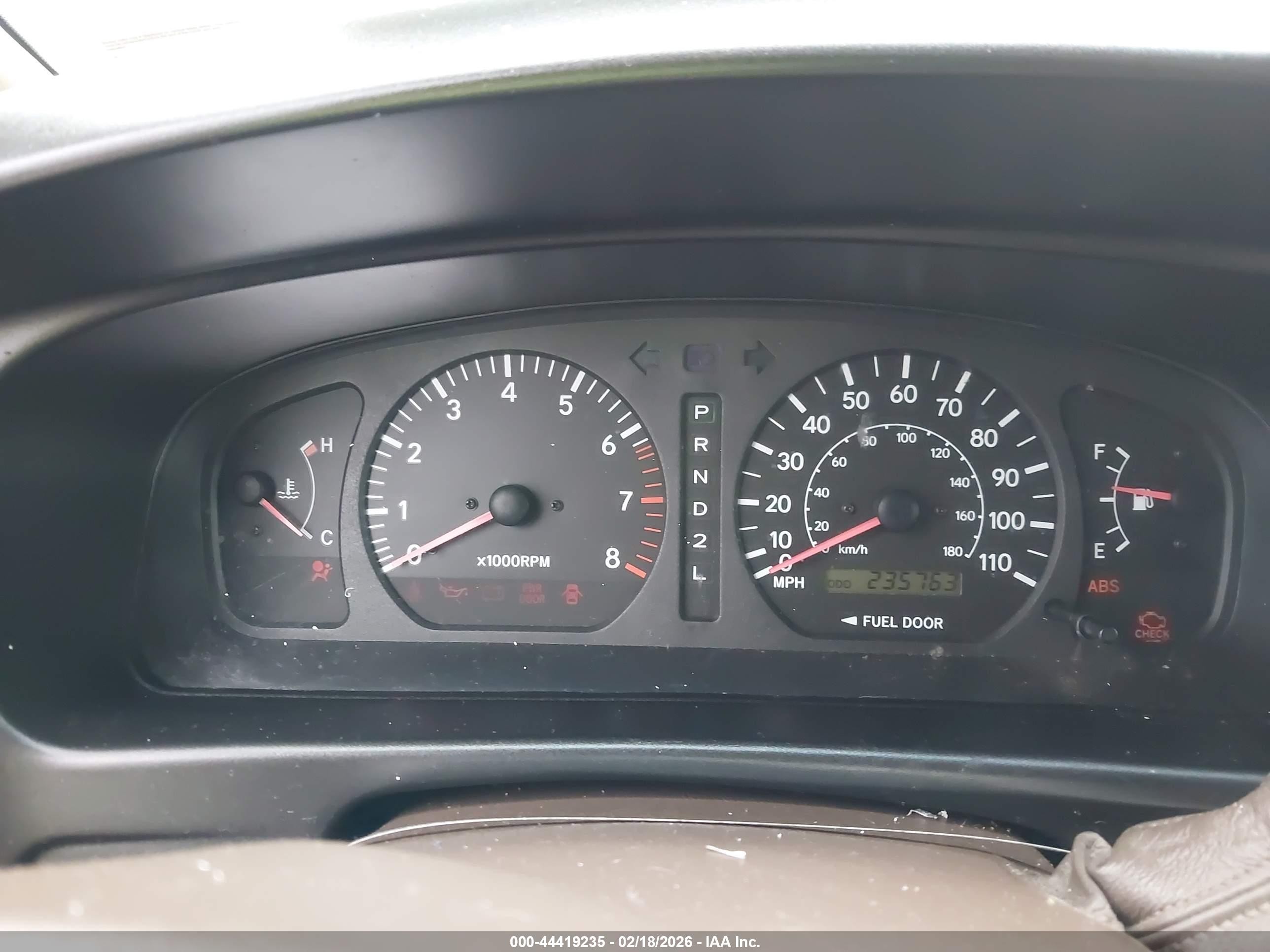 2000 Toyota Sienna Xle Champagne vin: 4T3ZF13C2YU266466