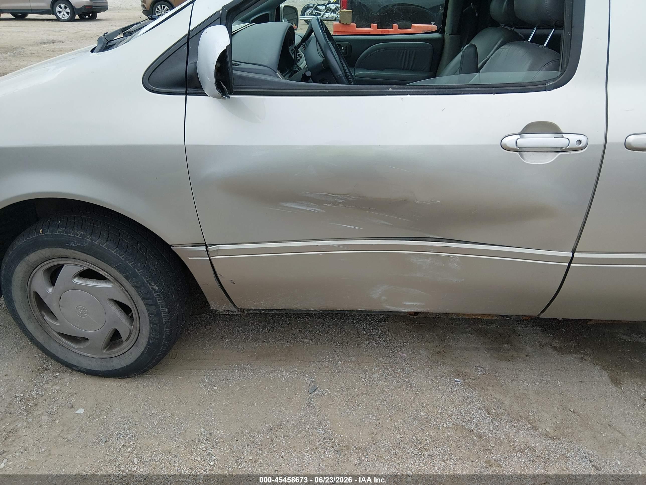 2002 Toyota Sienna Xle Silver vin: 4T3ZF13C32U436776