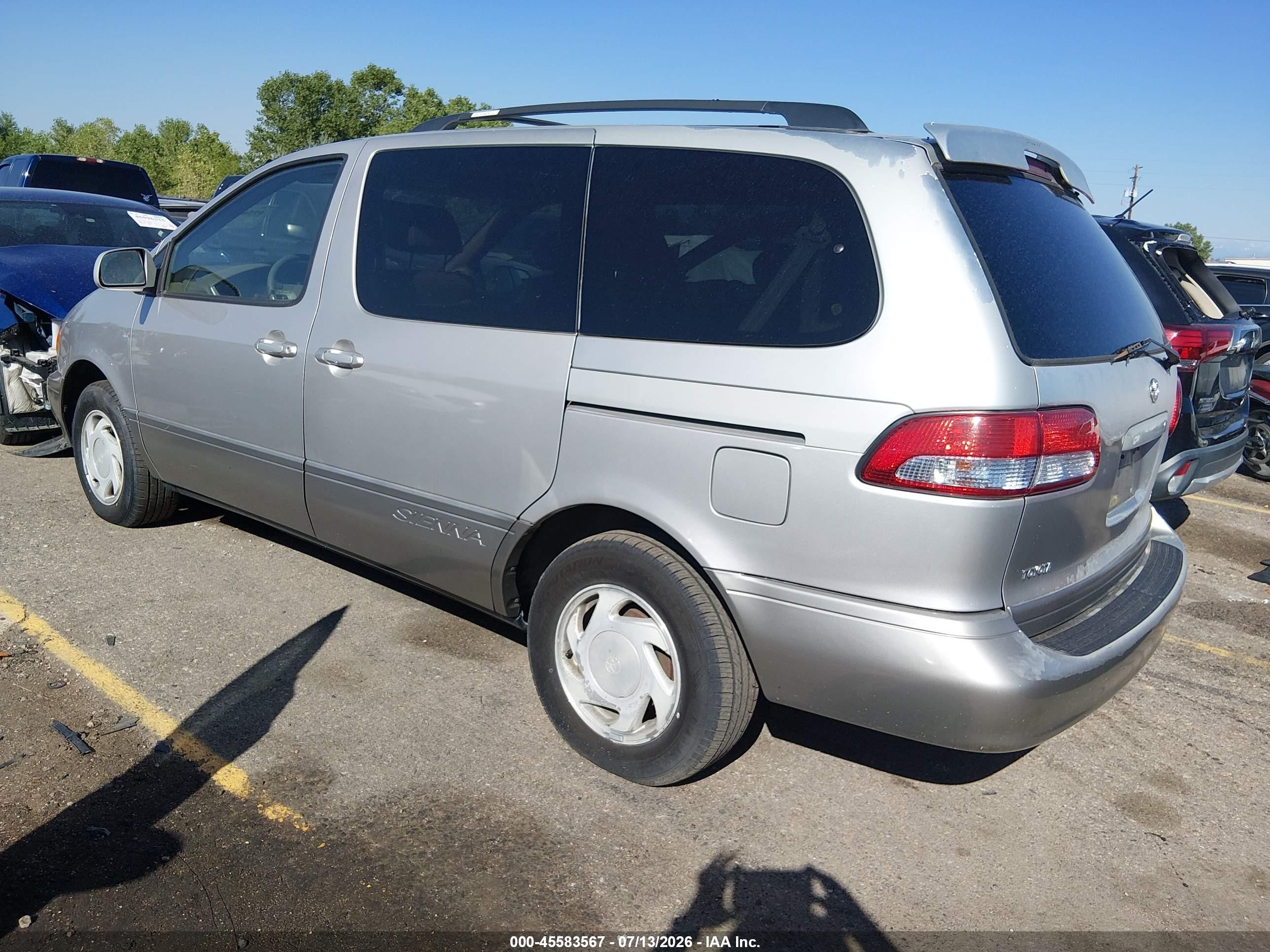 2002 Toyota Sienna Xle Silver vin: 4T3ZF13C32U488117