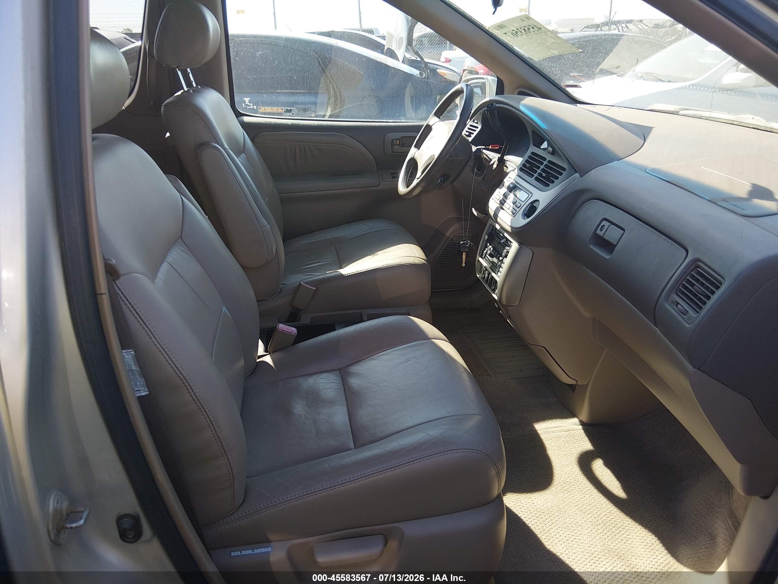 2002 Toyota Sienna Xle Silver vin: 4T3ZF13C32U488117