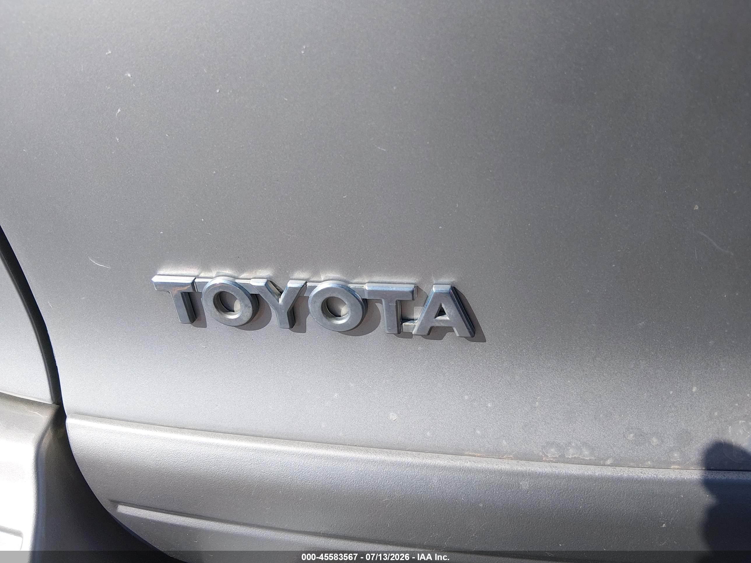 2002 Toyota Sienna Xle Silver vin: 4T3ZF13C32U488117