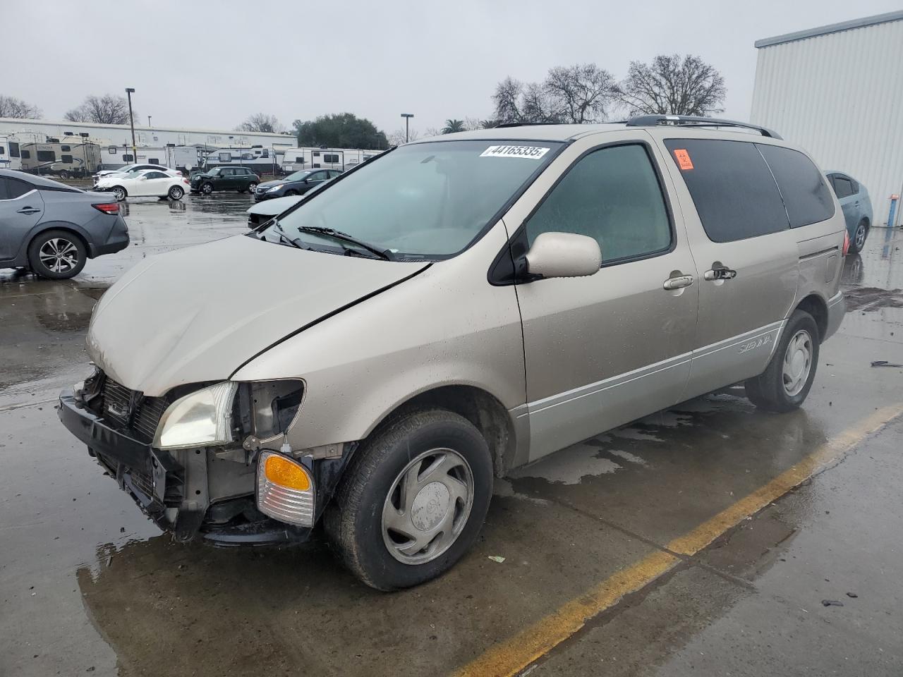 2002 Toyota Sienna Le Серебряный vin: 4T3ZF13C32U498713