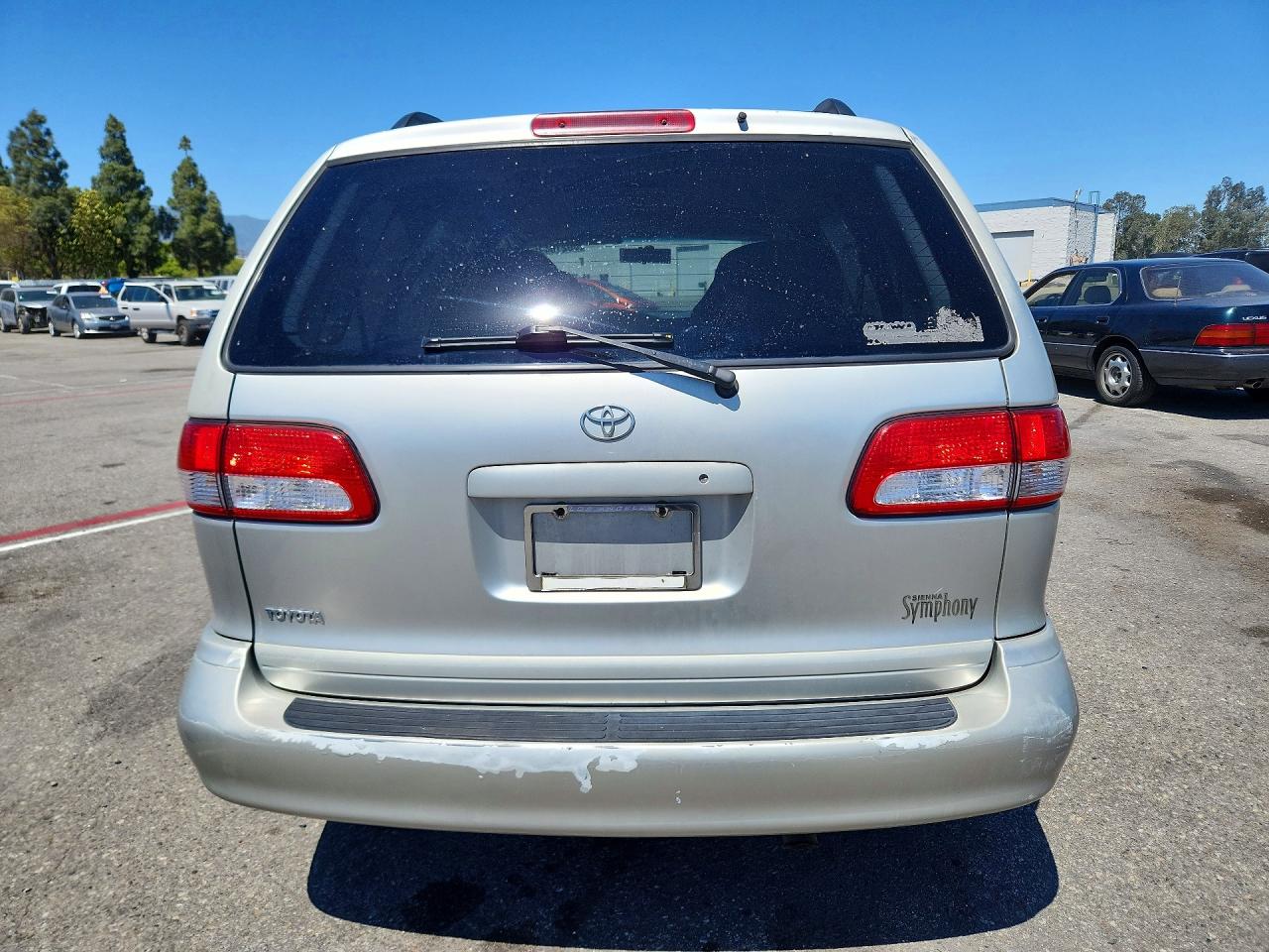 2003 Toyota Sienna Le Gray vin: 4T3ZF13C33U547037