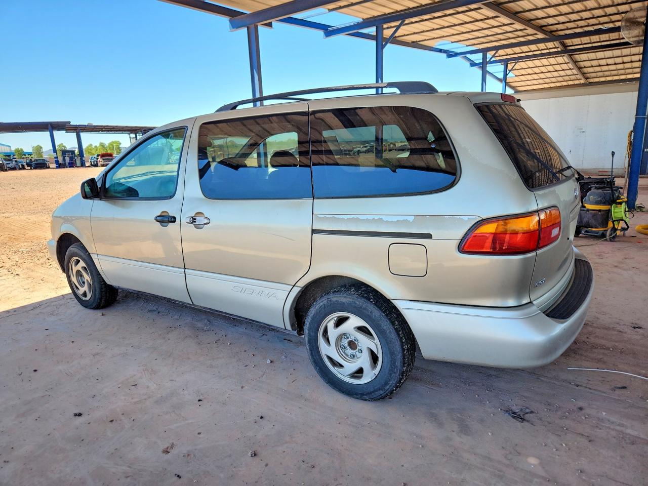 2000 Toyota Sienna Xle Beige vin: 4T3ZF13C3YU259297