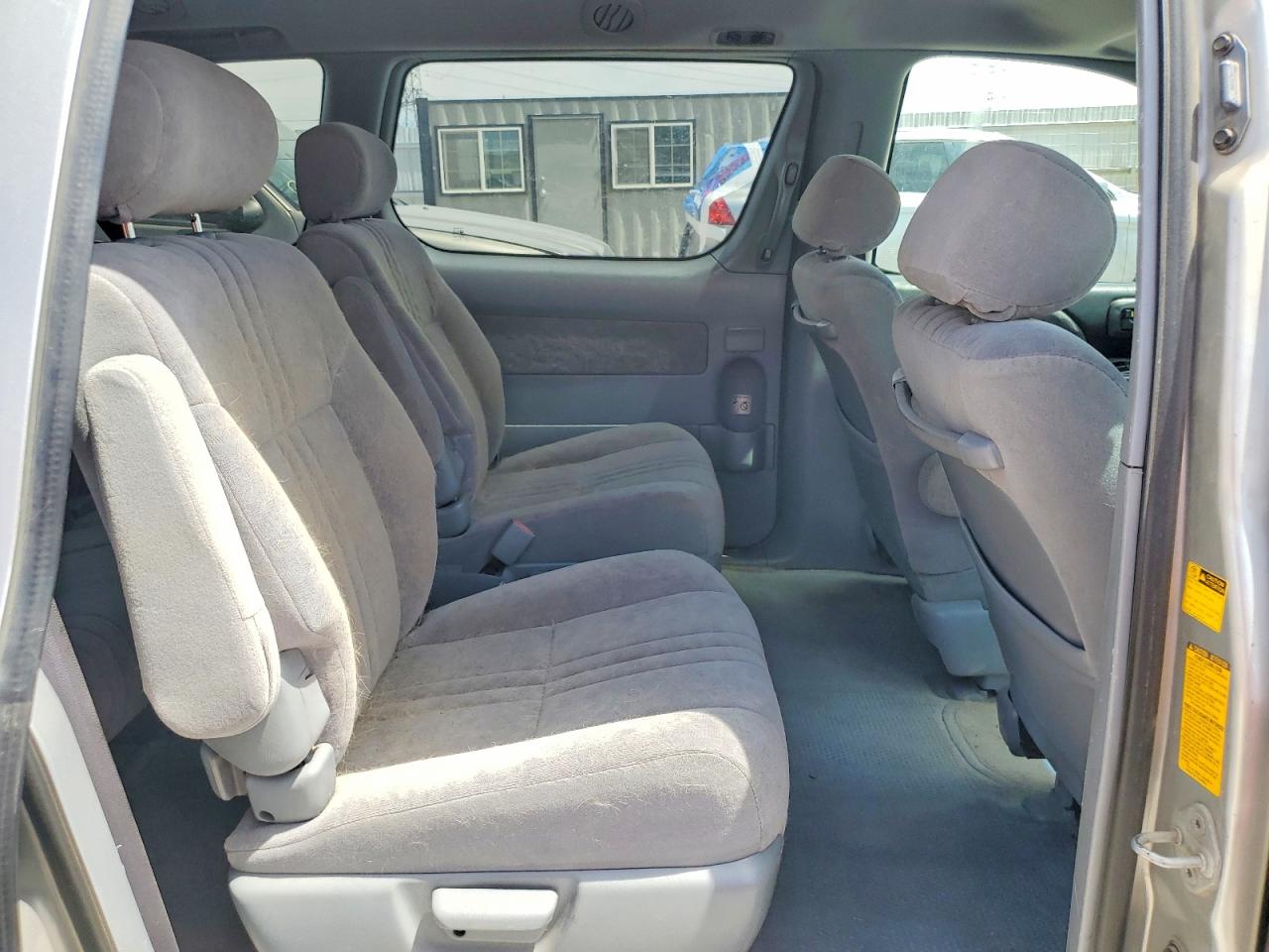2001 Toyota Sienna Le Silver vin: 4T3ZF13C41U399378