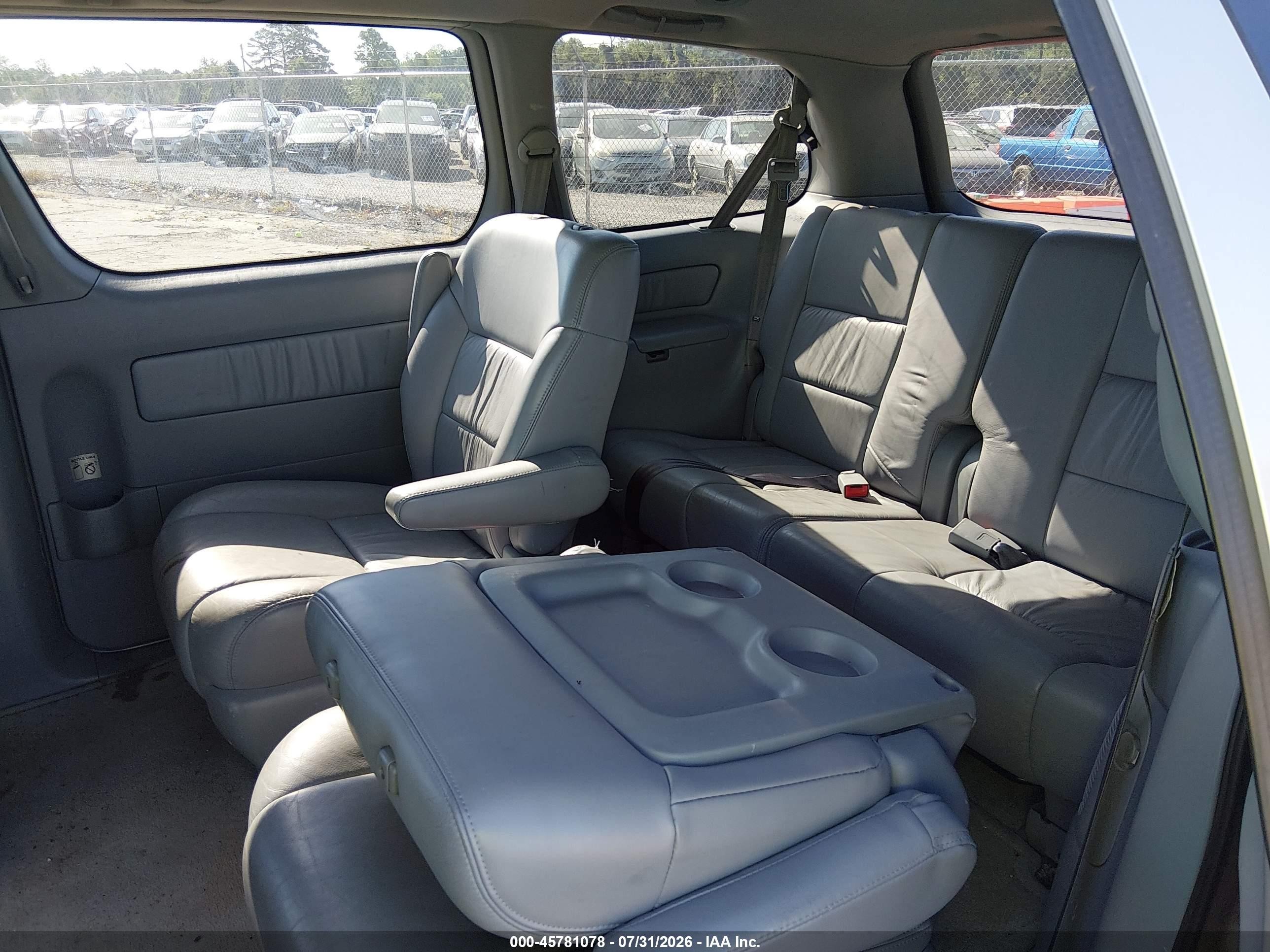2002 Toyota Sienna Xle Silver vin: 4T3ZF13C42U424460