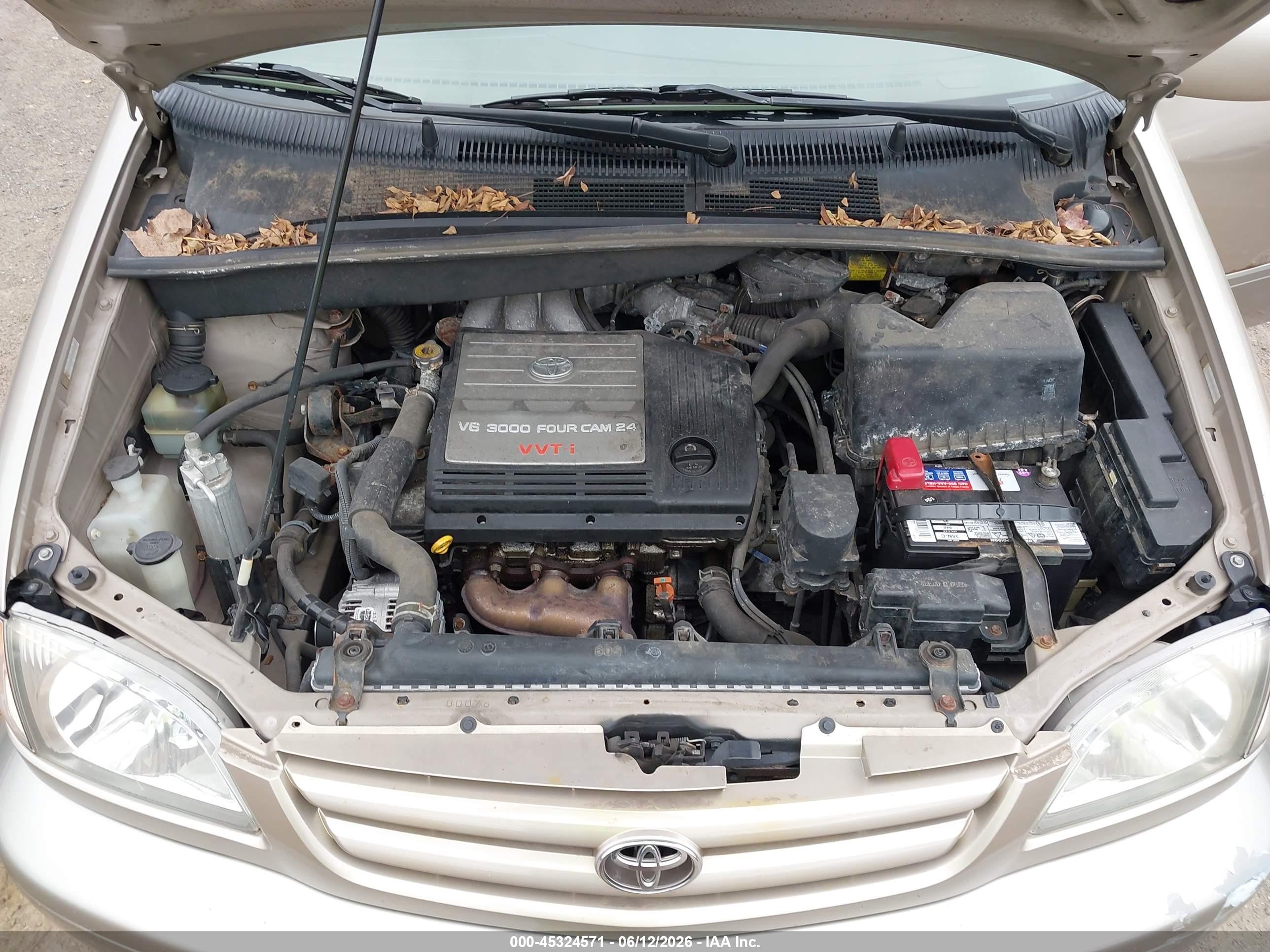 2003 Toyota Sienna Le Brown vin: 4T3ZF13C43U519876