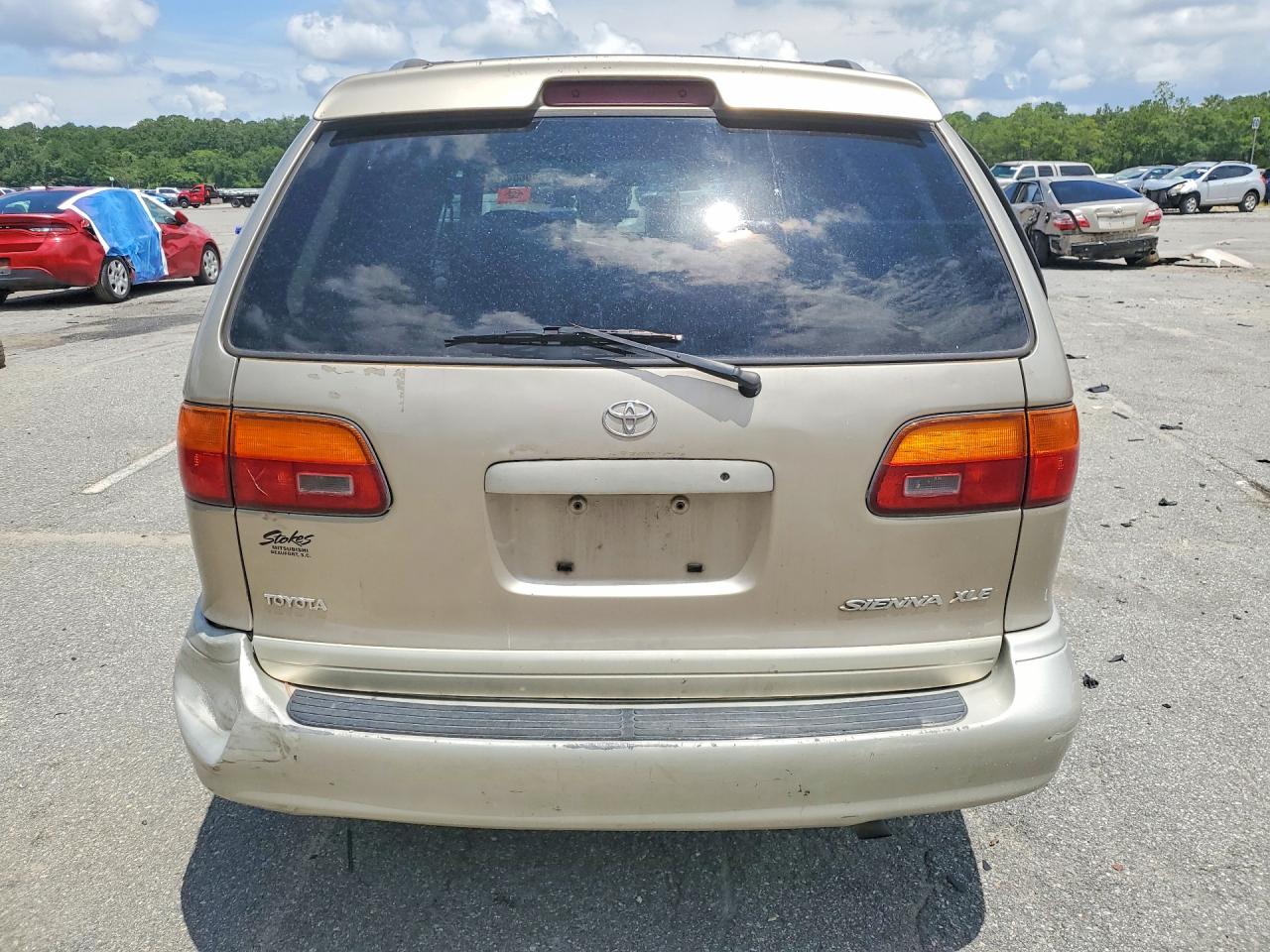 2000 Toyota Sienna Xle Tan vin: 4T3ZF13C4YU317207