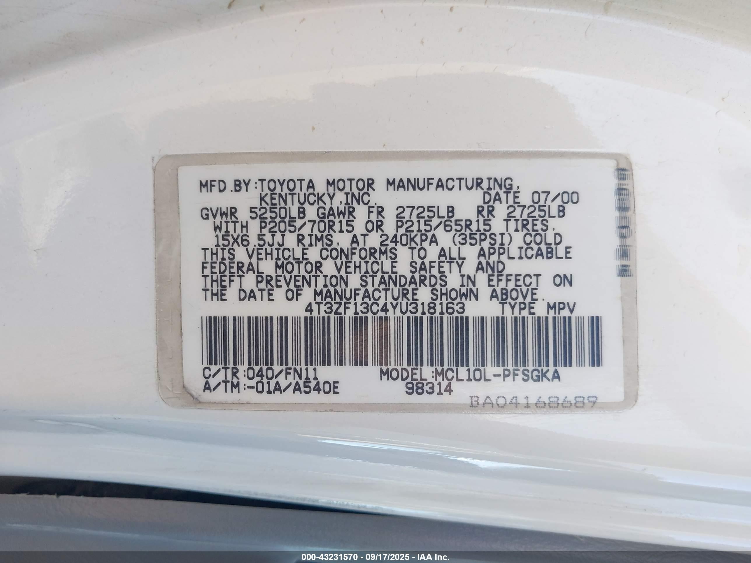 2000 Toyota Sienna Le White vin: 4T3ZF13C4YU318163