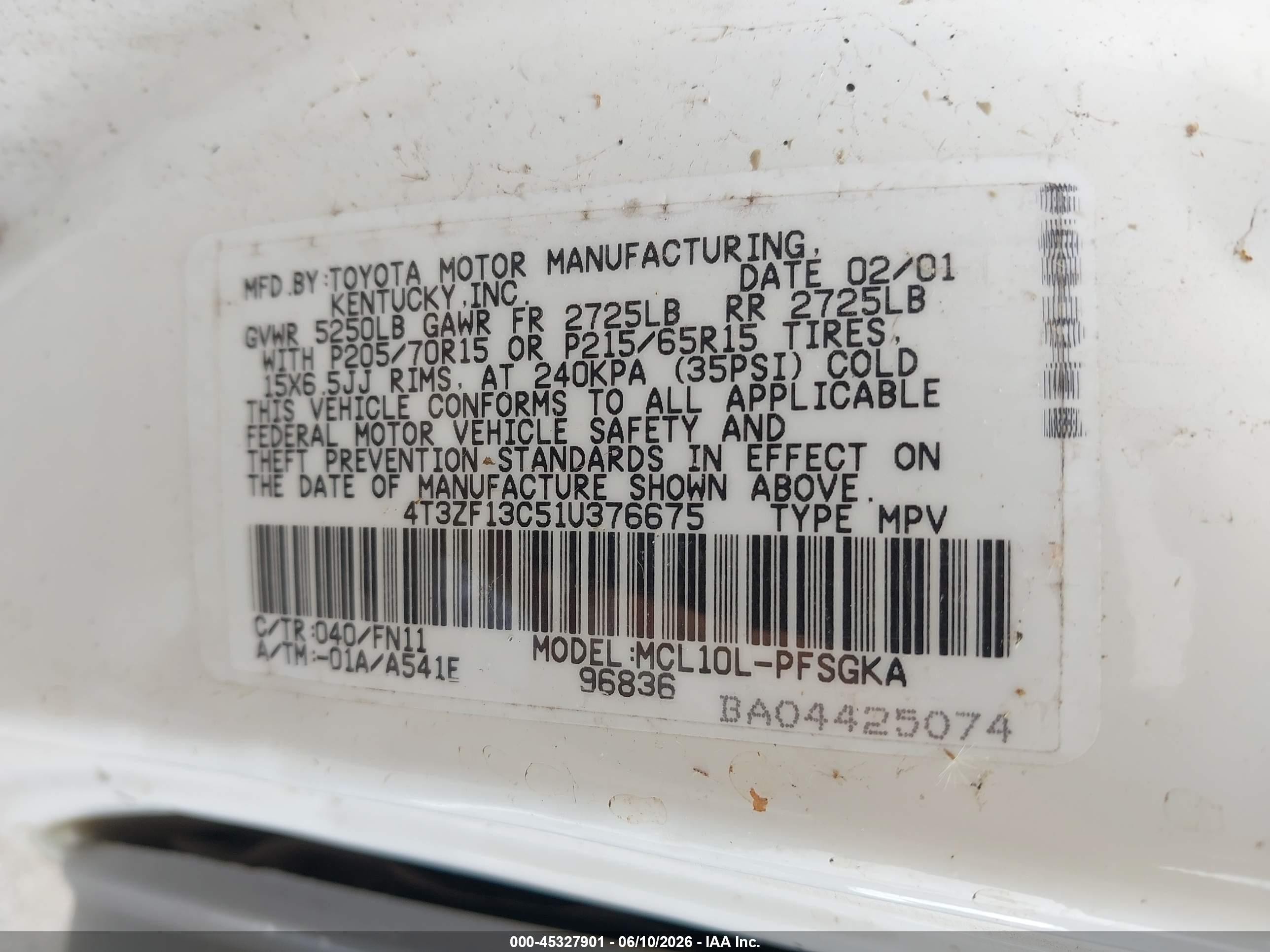 2001 Toyota Sienna Le White vin: 4T3ZF13C51U376675