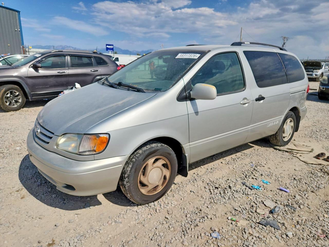 2003 Toyota Sienna Le Серебряный vin: 4T3ZF13C53U533043