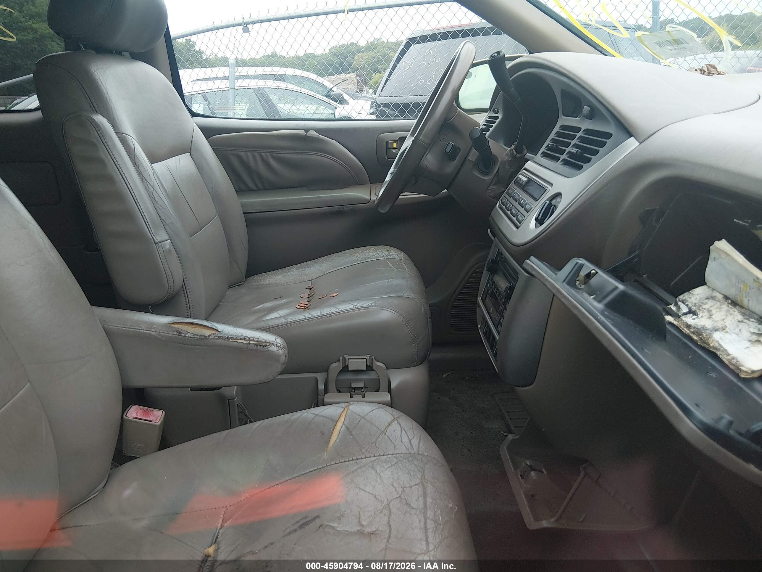 2003 Toyota Sienna Xle Gold vin: 4T3ZF13C53U539702