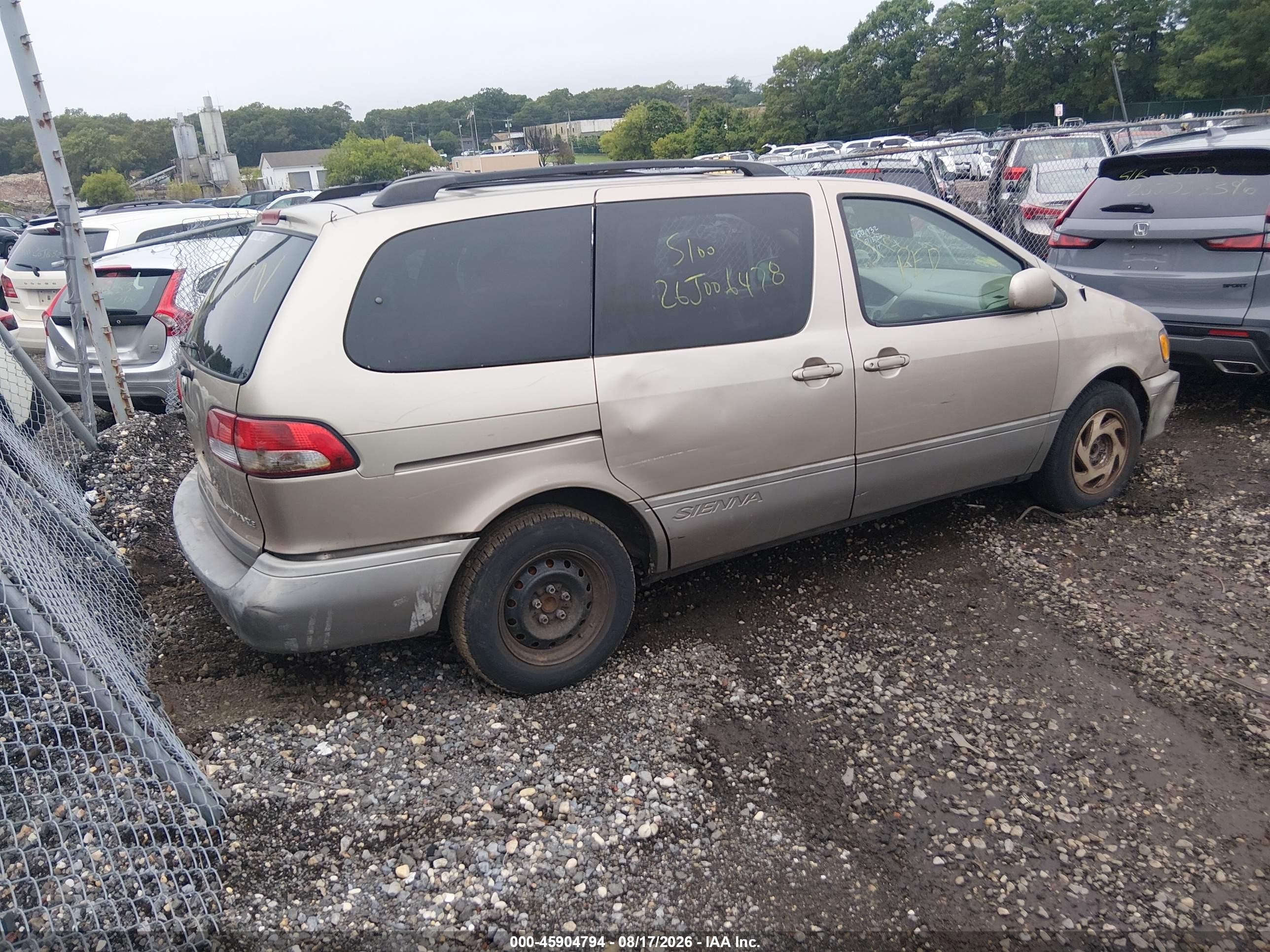 2003 Toyota Sienna Xle Gold vin: 4T3ZF13C53U539702
