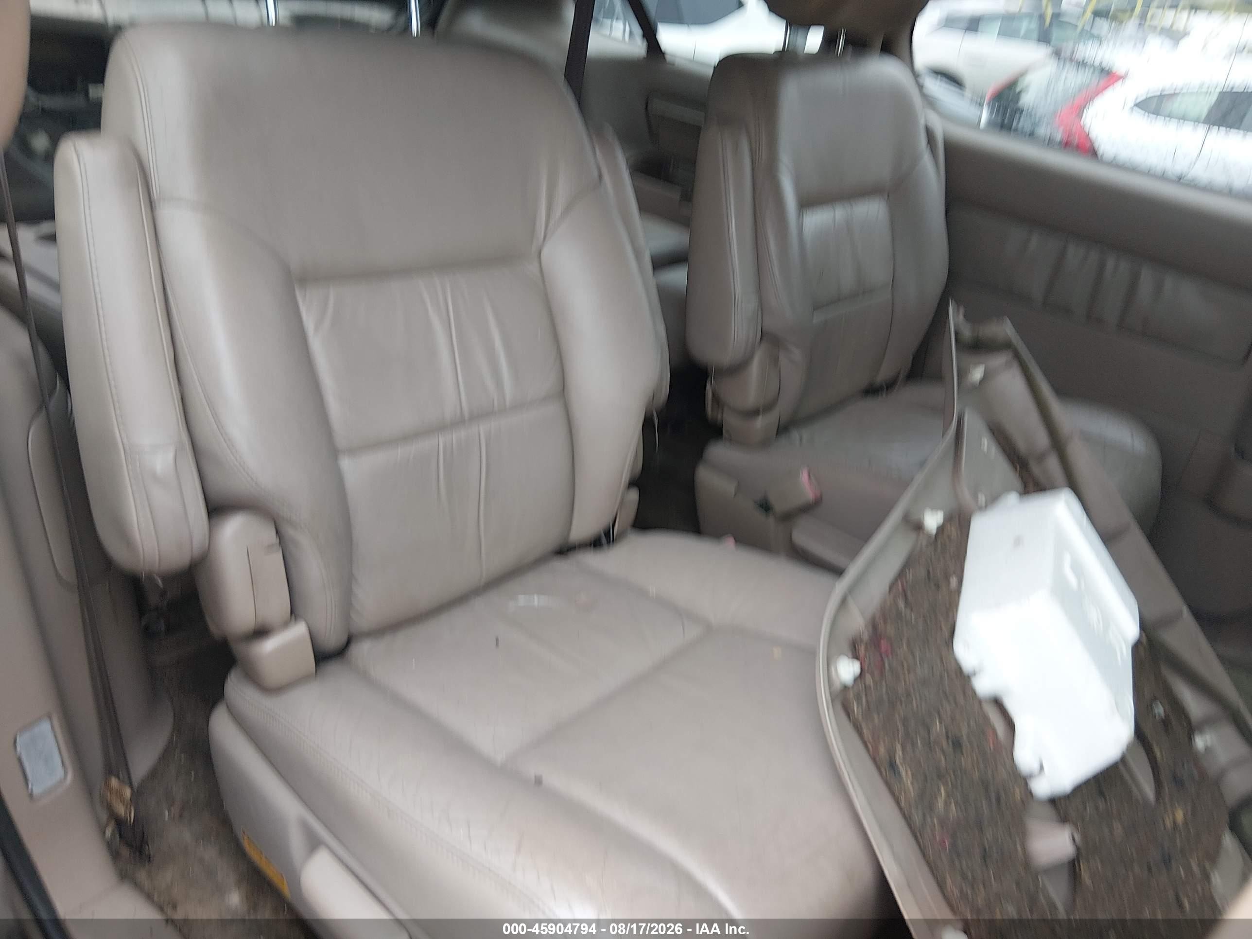 2003 Toyota Sienna Xle Gold vin: 4T3ZF13C53U539702