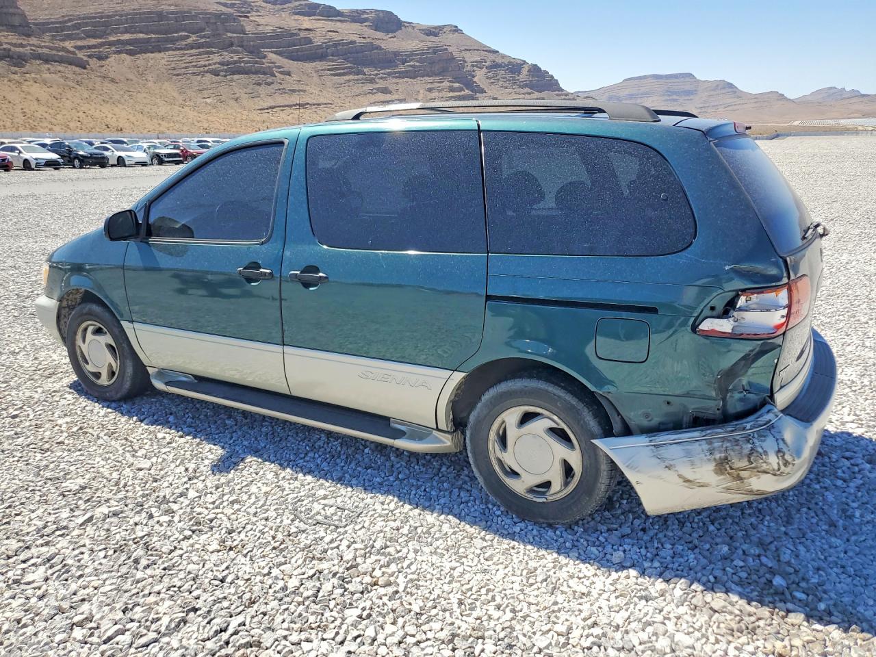 1998 Toyota Sienna Xle Зеленый vin: 4T3ZF13C5WU043786