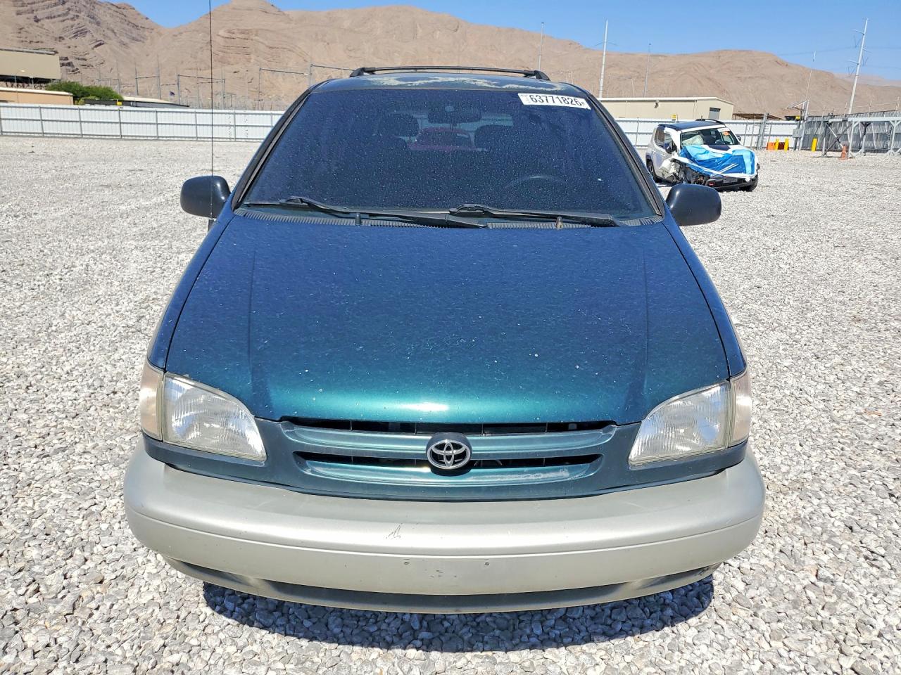 1998 Toyota Sienna Xle Зеленый vin: 4T3ZF13C5WU043786