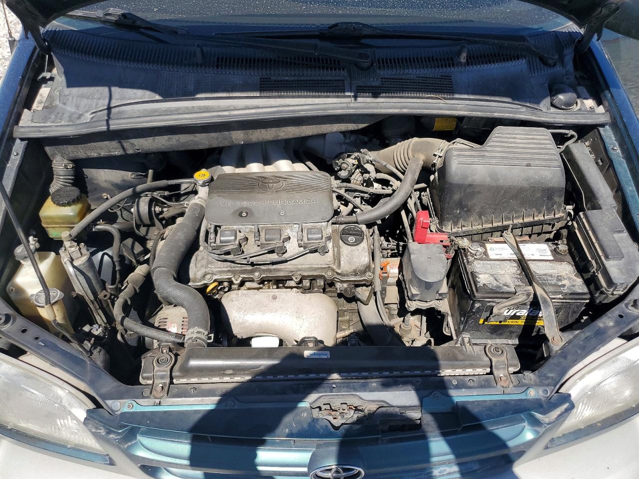 1998 Toyota Sienna Xle Зеленый vin: 4T3ZF13C5WU043786