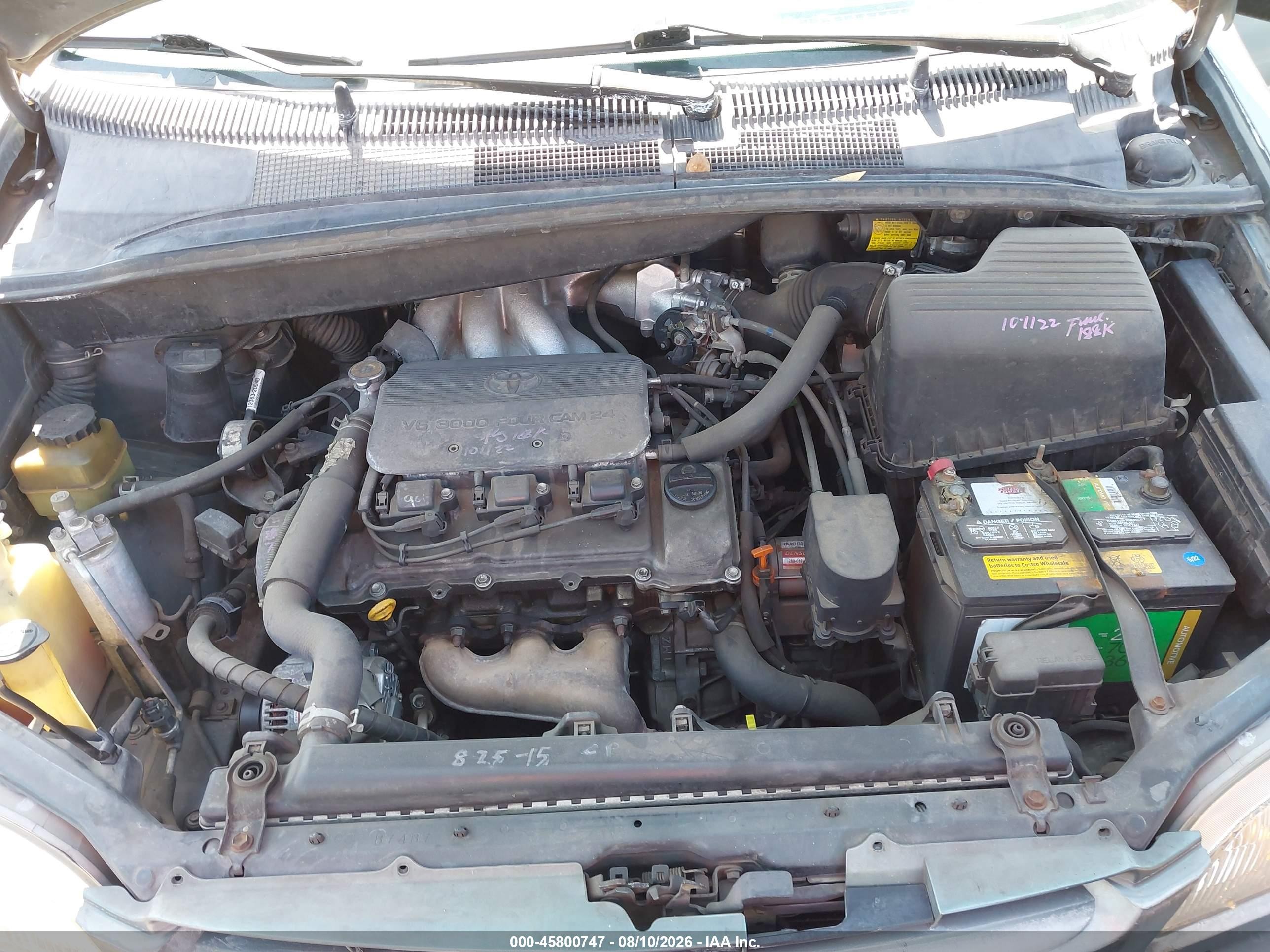 1999 Toyota Sienna Le Зеленый vin: 4T3ZF13C5XU127396