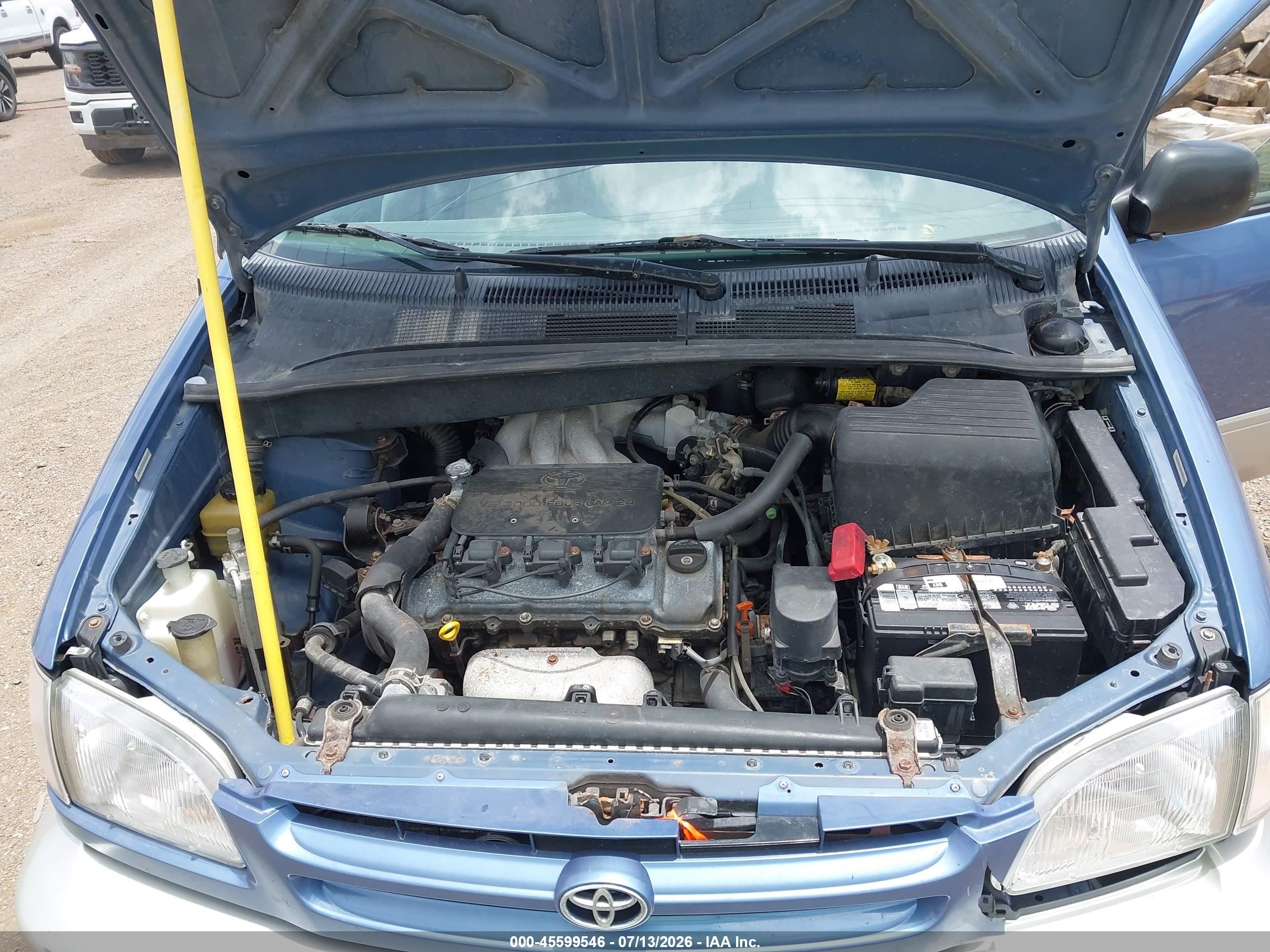 2000 Toyota Sienna Xle Blue vin: 4T3ZF13C5YU178544