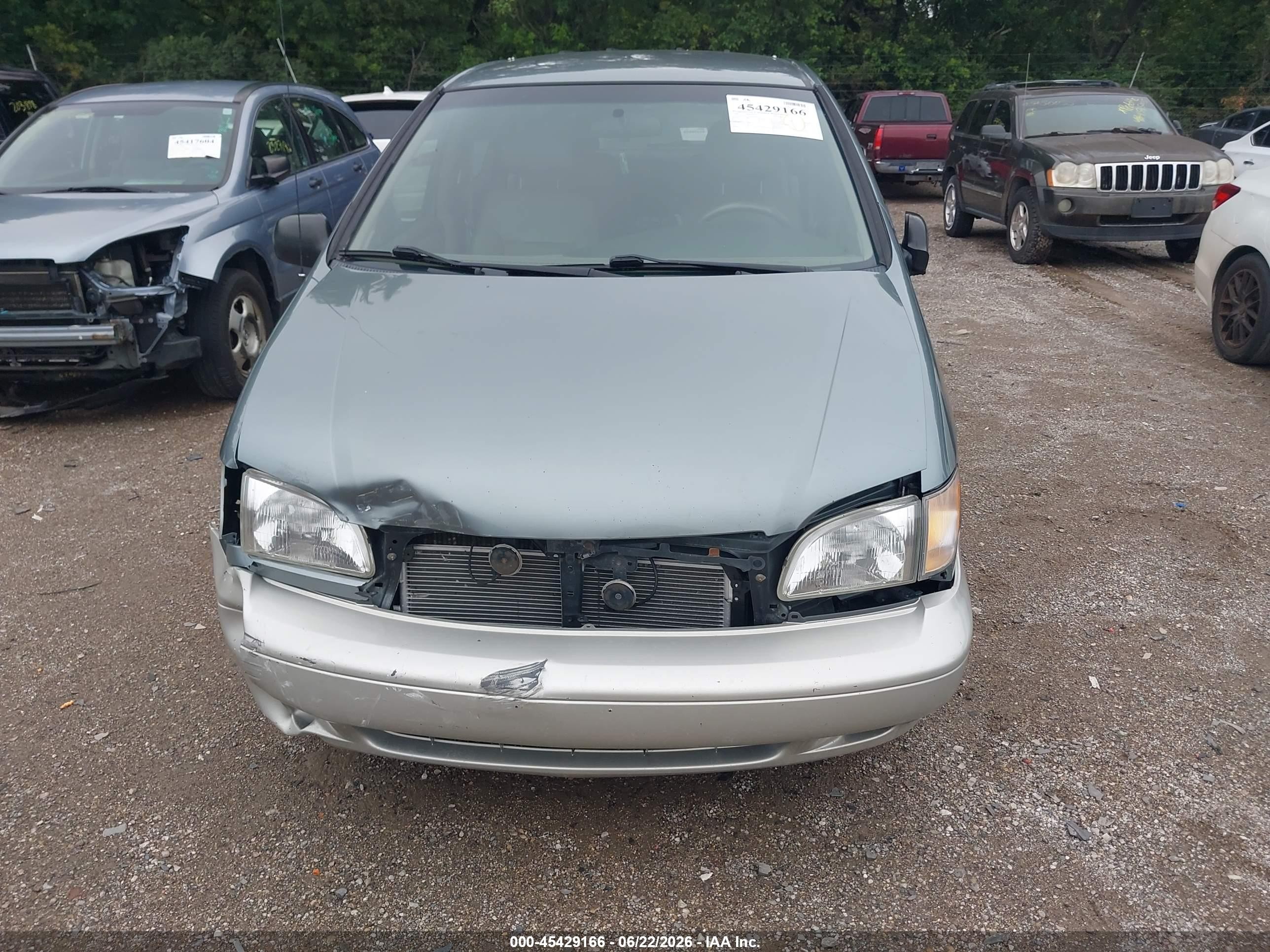 2000 Toyota Sienna Le/xle Blue vin: 4T3ZF13C5YU240136