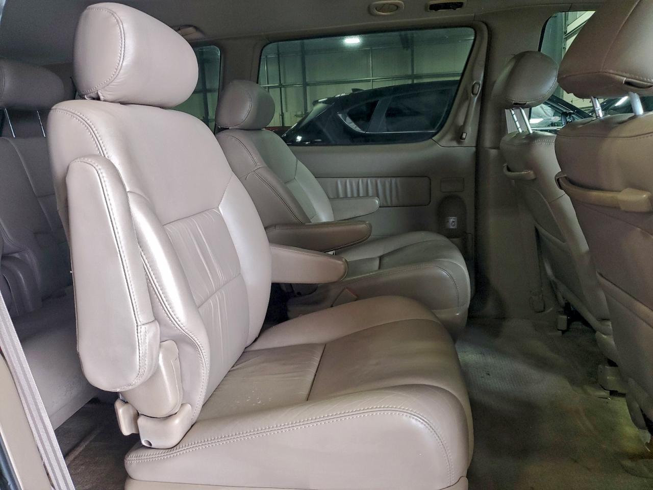 2000 Toyota Sienna Xle Tan vin: 4T3ZF13C5YU273685