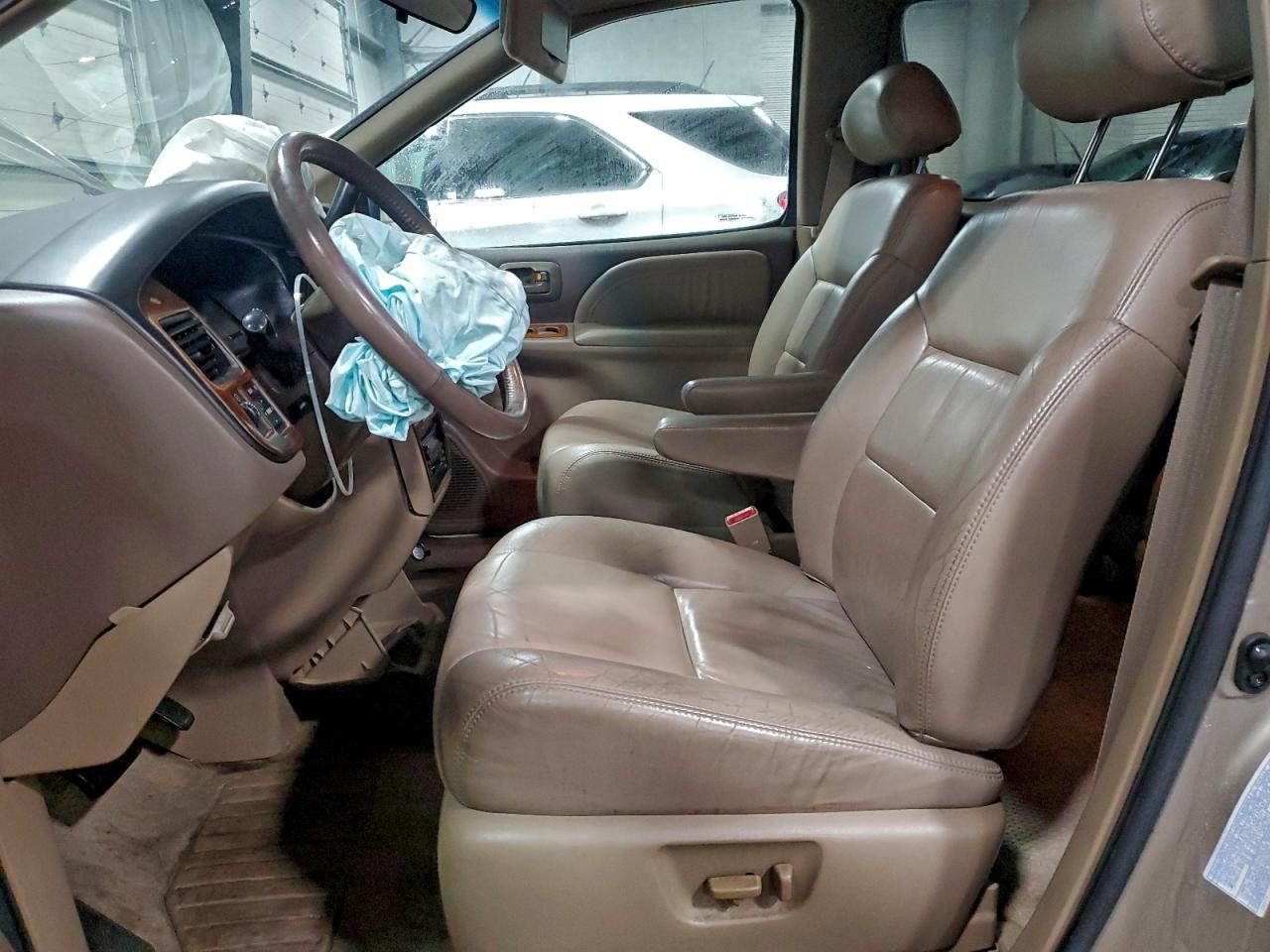 2000 Toyota Sienna Xle Tan vin: 4T3ZF13C5YU273685
