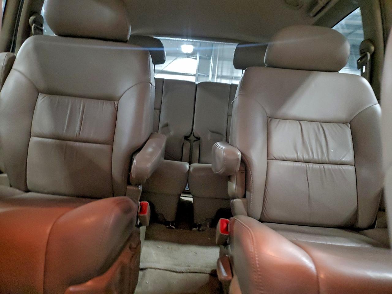 2000 Toyota Sienna Xle Tan vin: 4T3ZF13C5YU273685