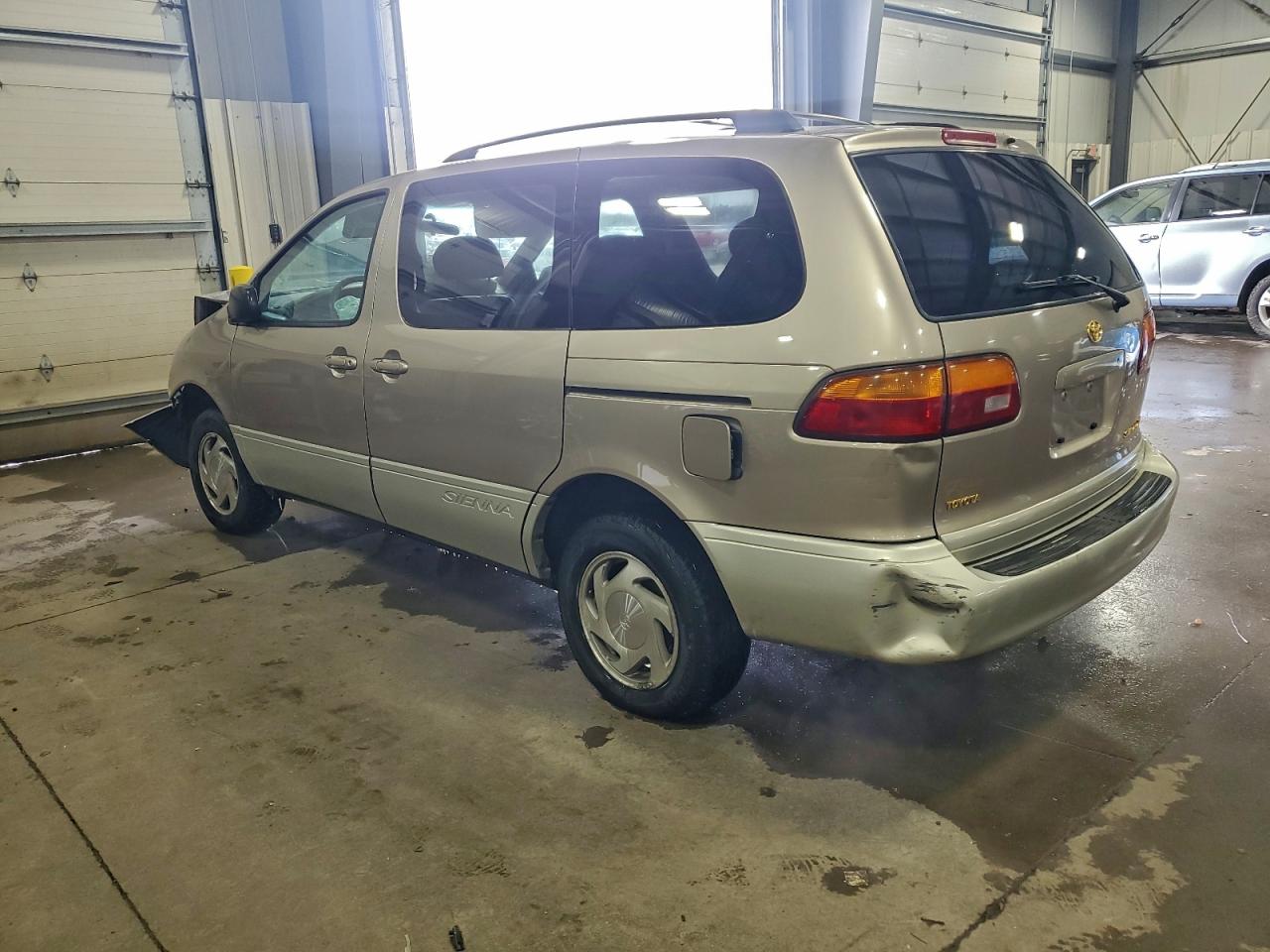 2000 Toyota Sienna Xle Tan vin: 4T3ZF13C5YU273685