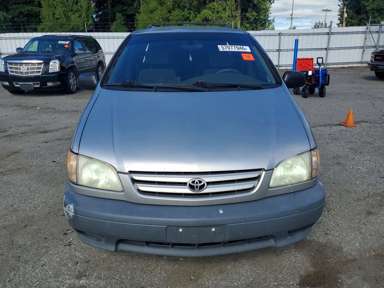 2001 Toyota Sienna Le Серебряный vin: 4T3ZF13C61U333611