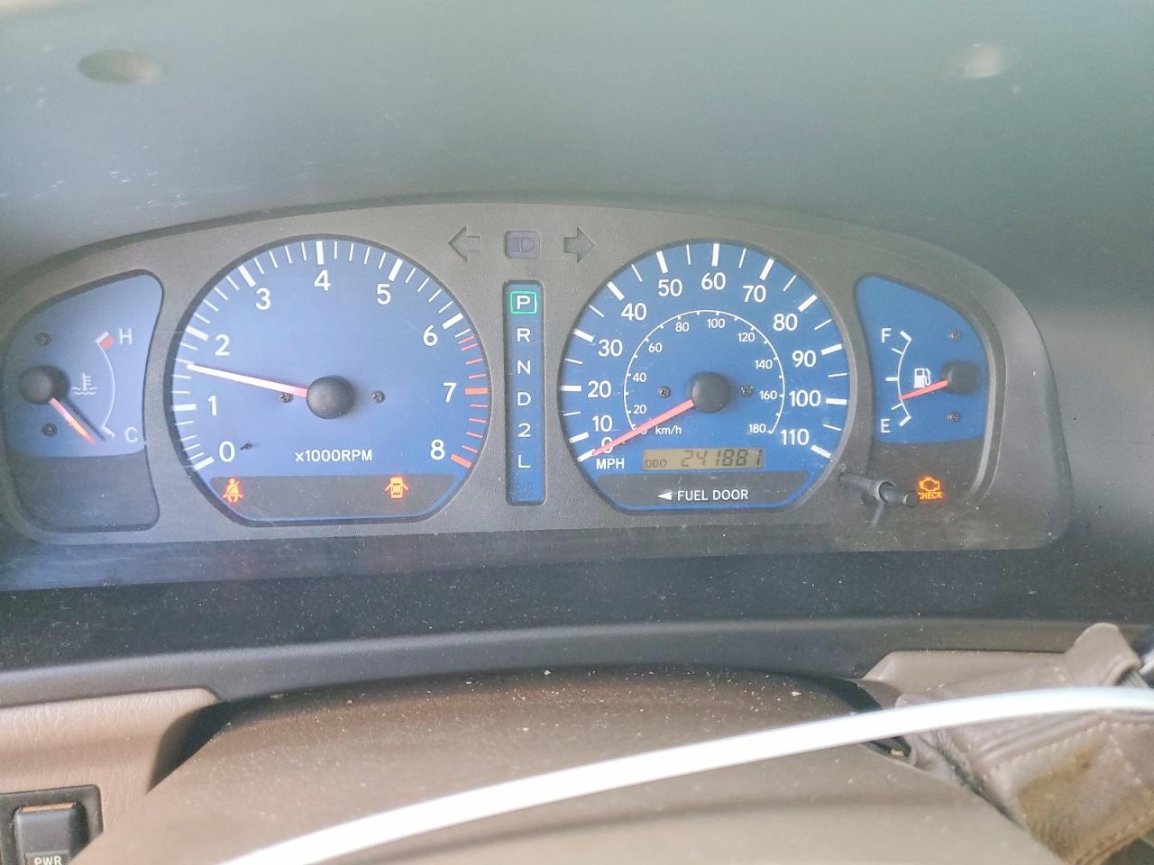 2001 Toyota Sienna Le Серебряный vin: 4T3ZF13C61U333611