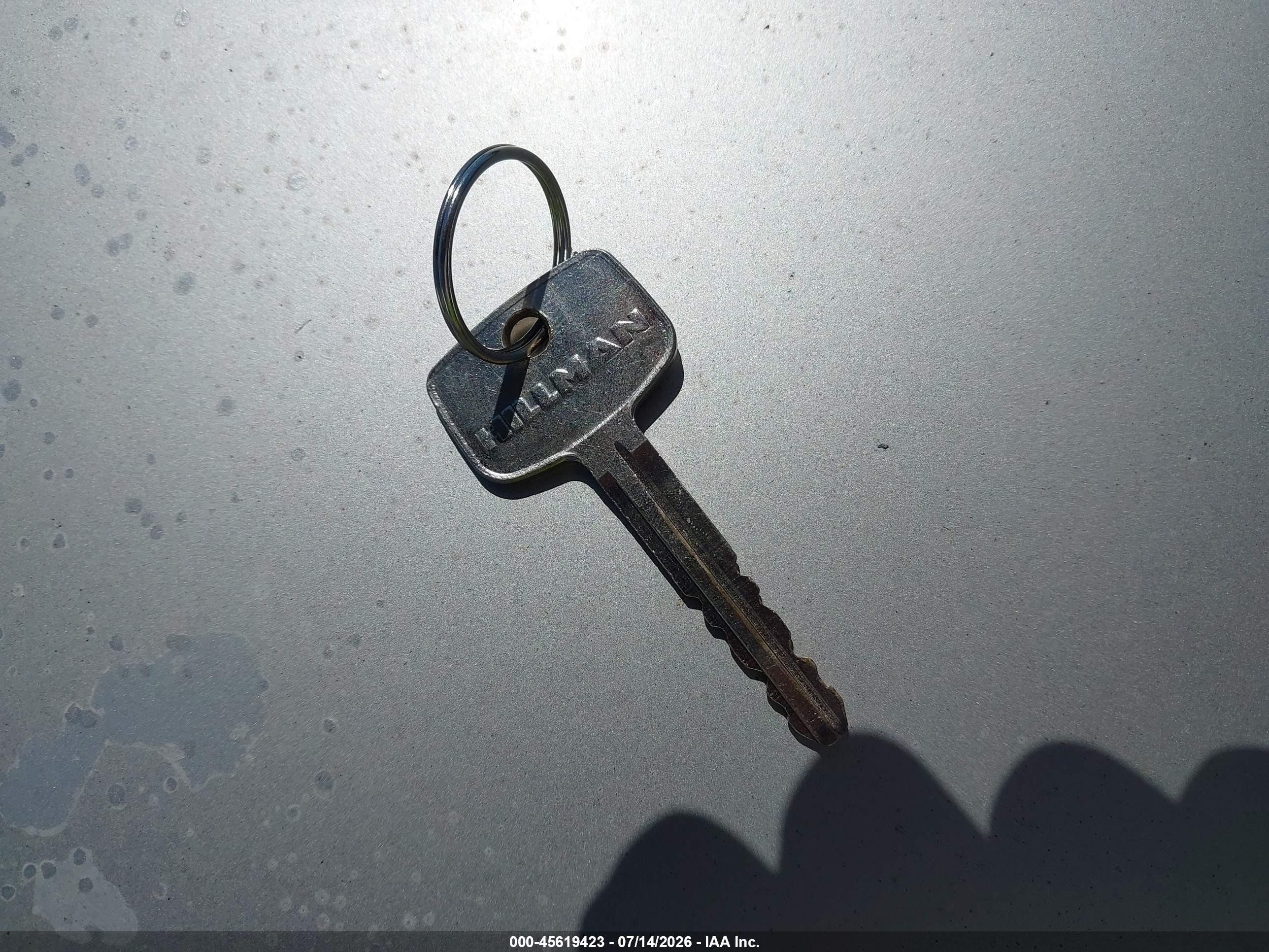 2001 Toyota Sienna Le Silver vin: 4T3ZF13C61U356581
