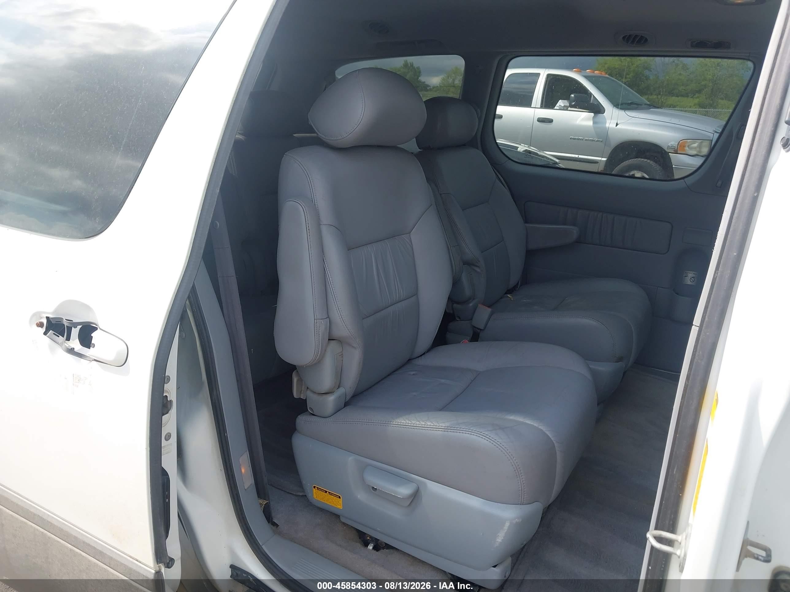 2001 Toyota Sienna Xle White vin: 4T3ZF13C61U410932