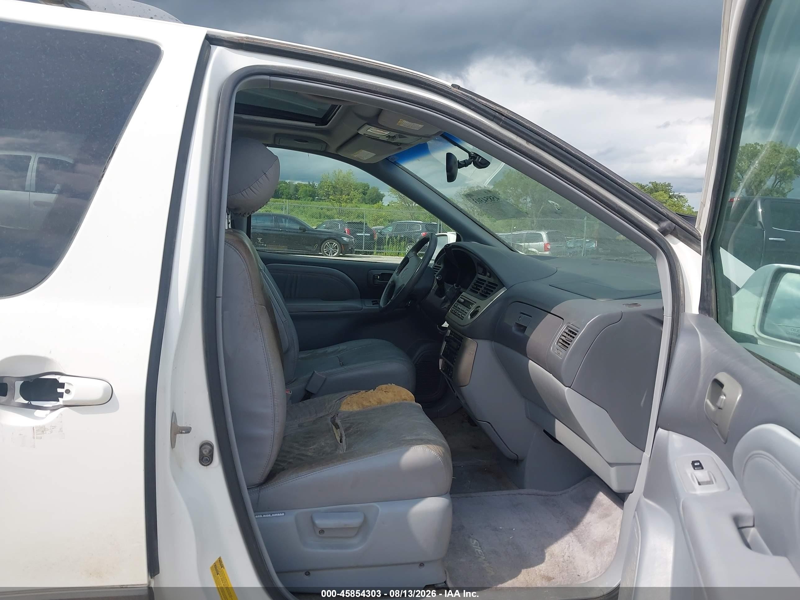 2001 Toyota Sienna Xle White vin: 4T3ZF13C61U410932