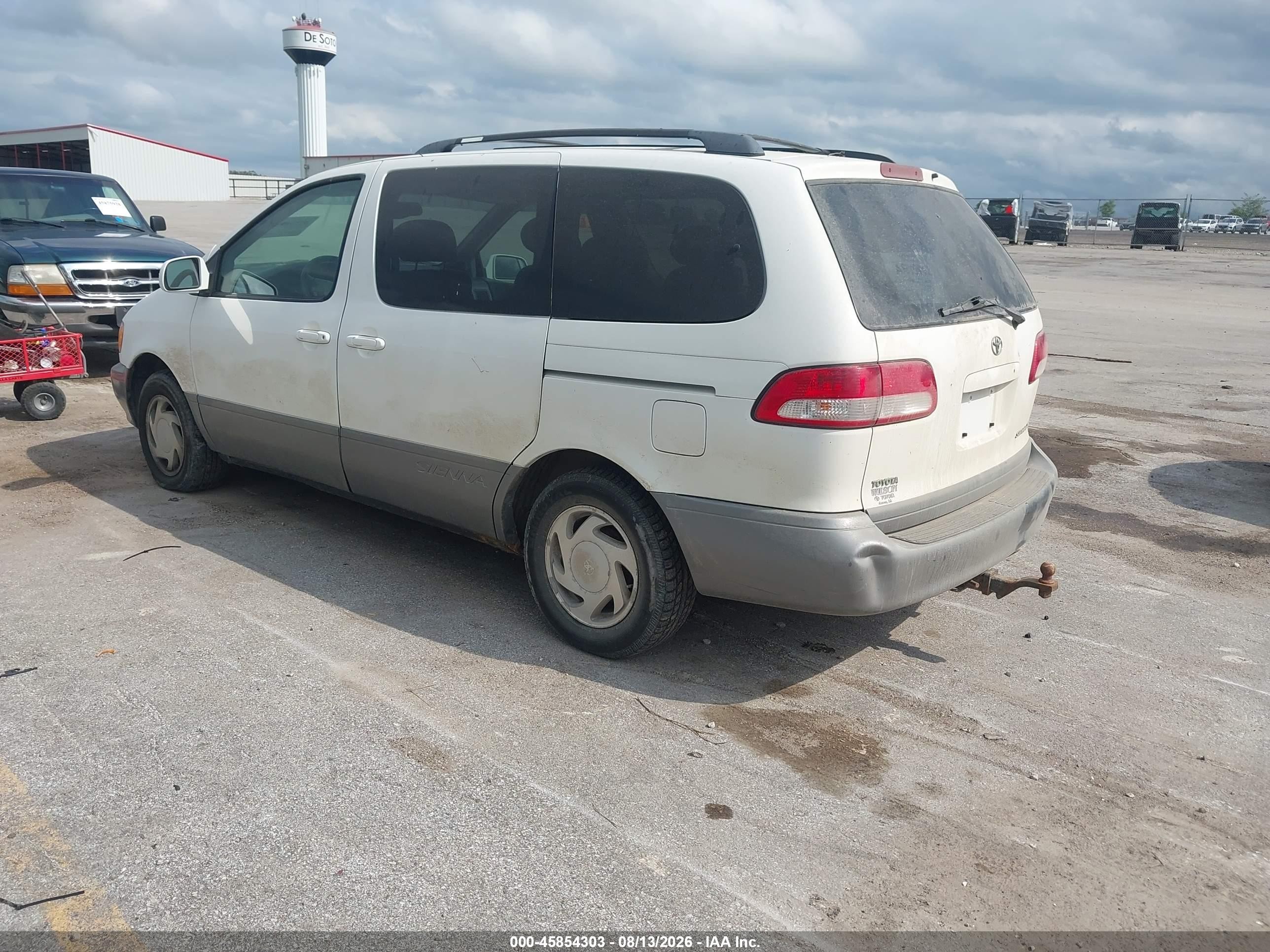 2001 Toyota Sienna Xle White vin: 4T3ZF13C61U410932