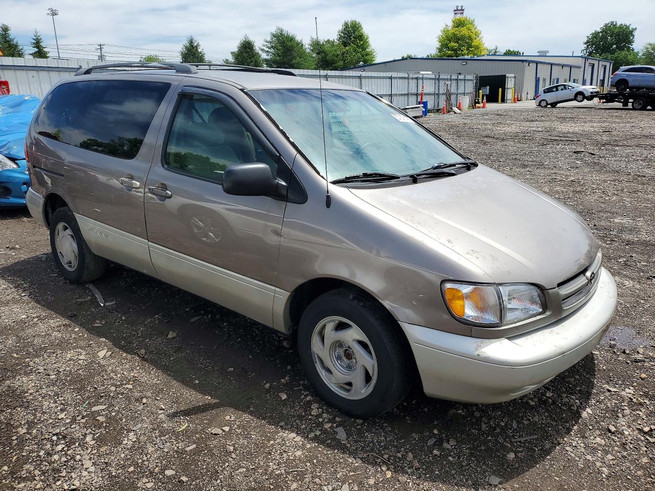 1998 Toyota Sienna Xle Silver vin: 4T3ZF13C6WU057115