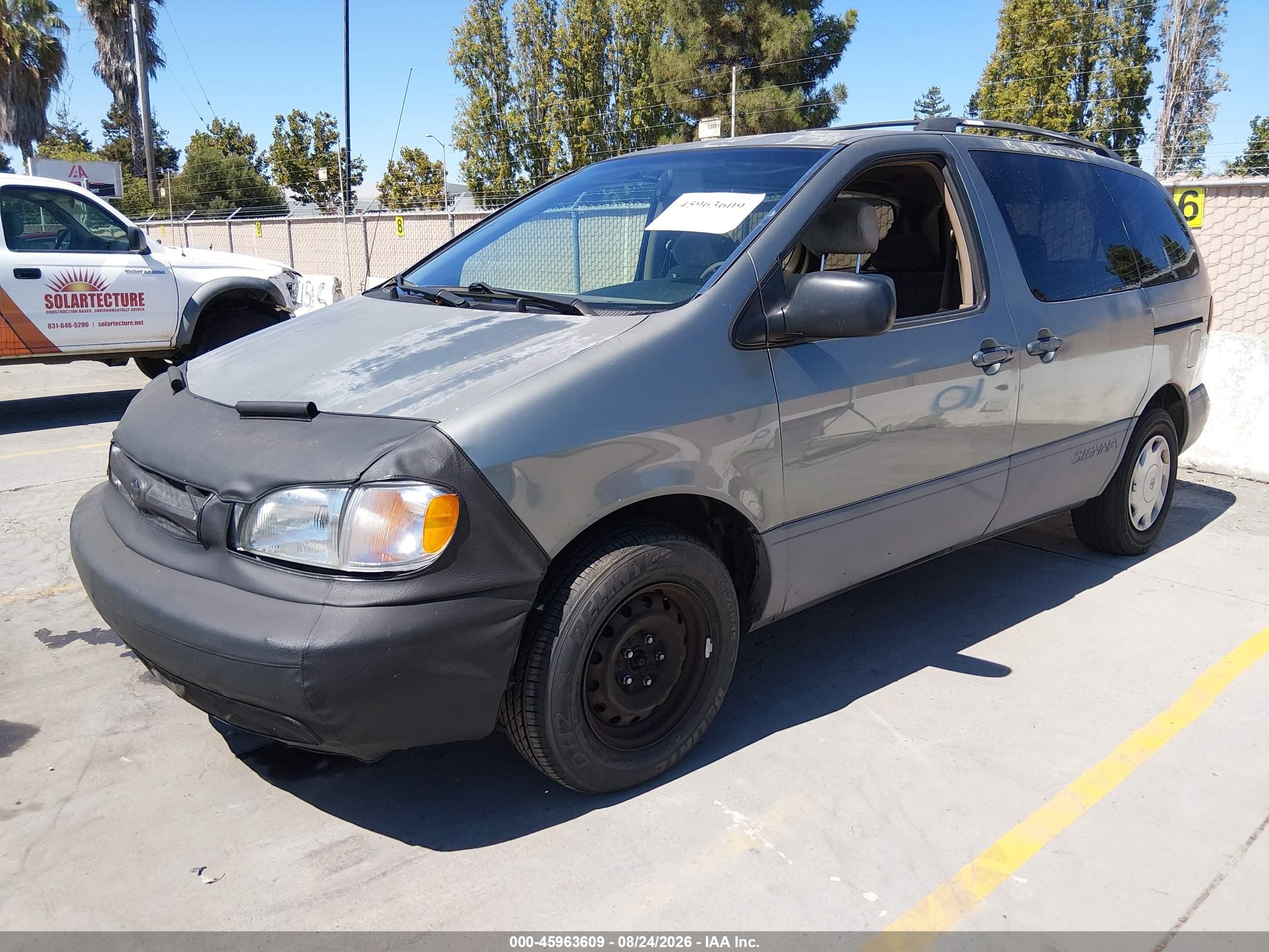 1998 Toyota Sienna Le Gray vin: 4T3ZF13C6WU059186