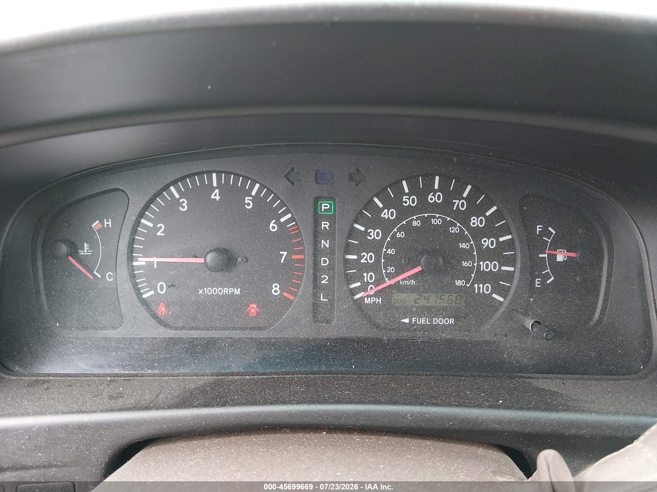 1998 Toyota Sienna Le Blue vin: 4T3ZF13C6WU085822